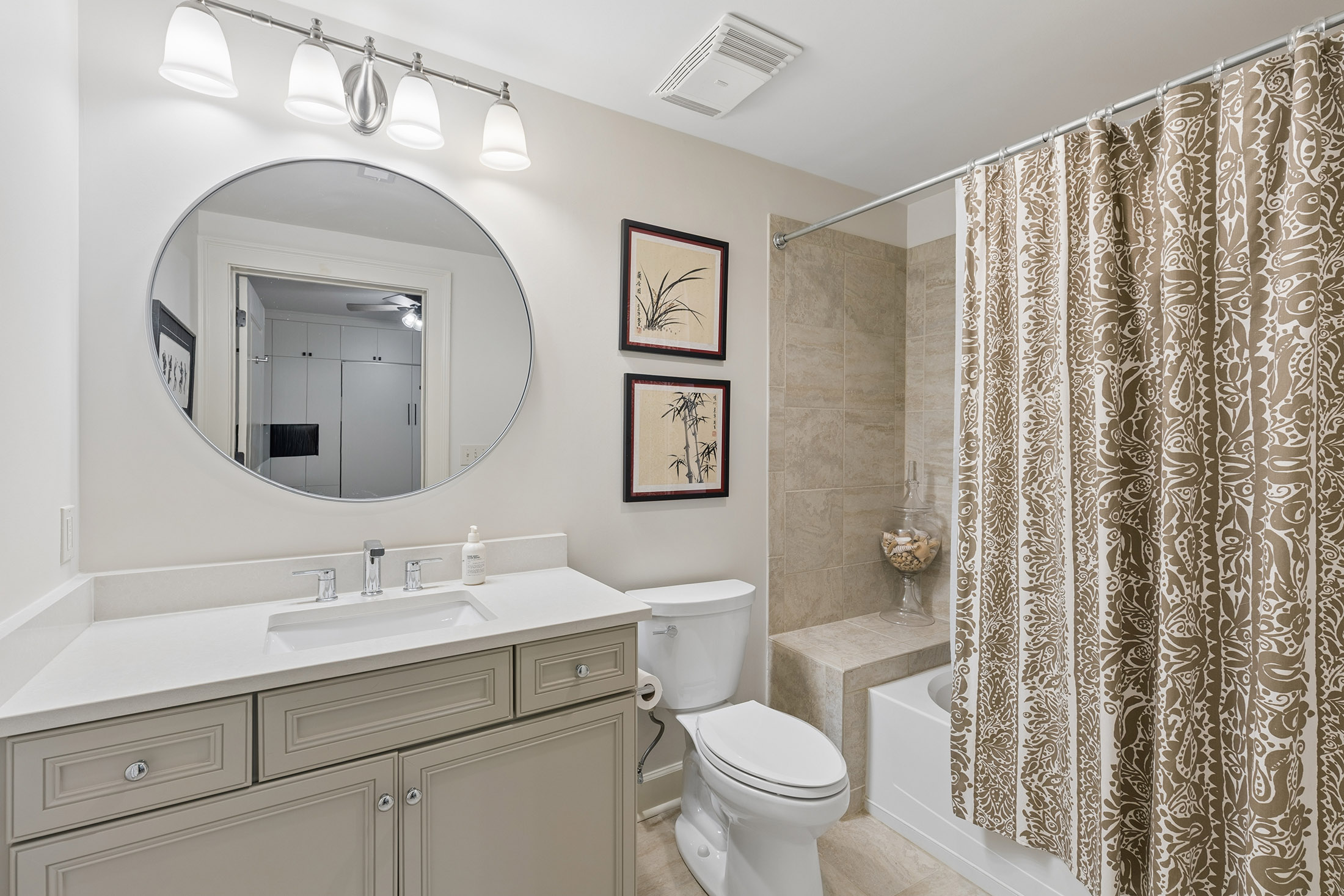  Exceptional Townhome Offers a Resort-like Lifestyle - 物件實景
