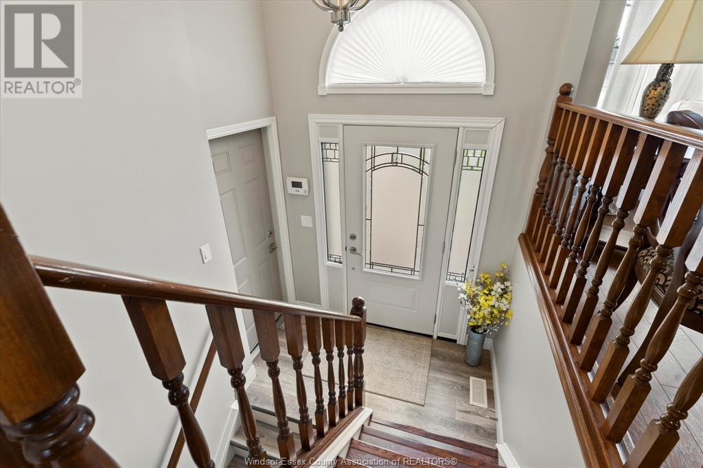 TILBURY, Ontario, N0P 2L0, CA, 3 Bedrooms Bedrooms, ,1 BathroomBathrooms,Residential,For Sale,1916893