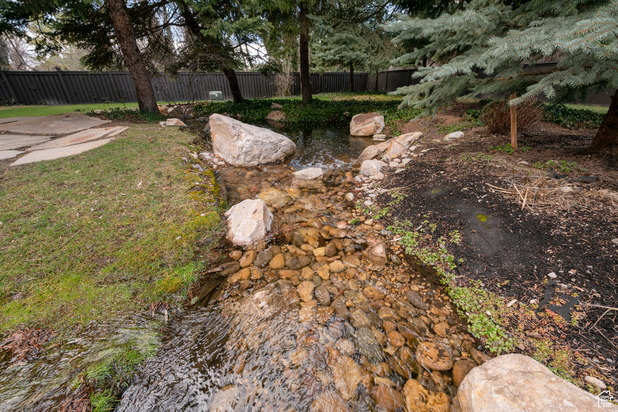 2227 E 5340 S, Holladay, Utah, 84117, United States, 7 Bedrooms Bedrooms, ,8 BathroomsBathrooms,Residential,For Sale,2227 E 5340 S,1624548