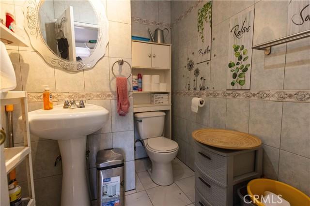 Los Angeles, California, 90059, United States, ,Residential,For Sale,1997747