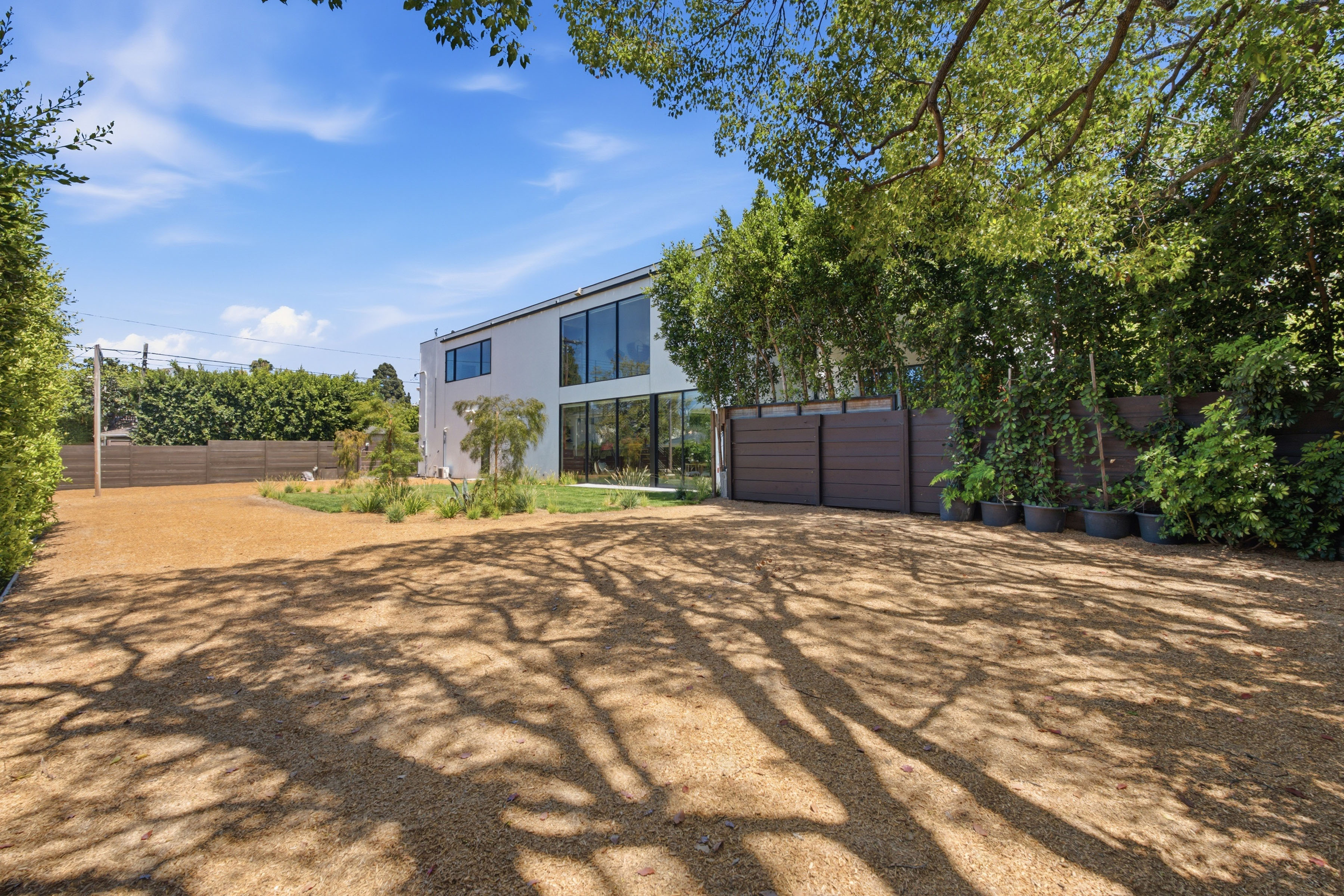  2106 Glyndon Avenue - 物件實景