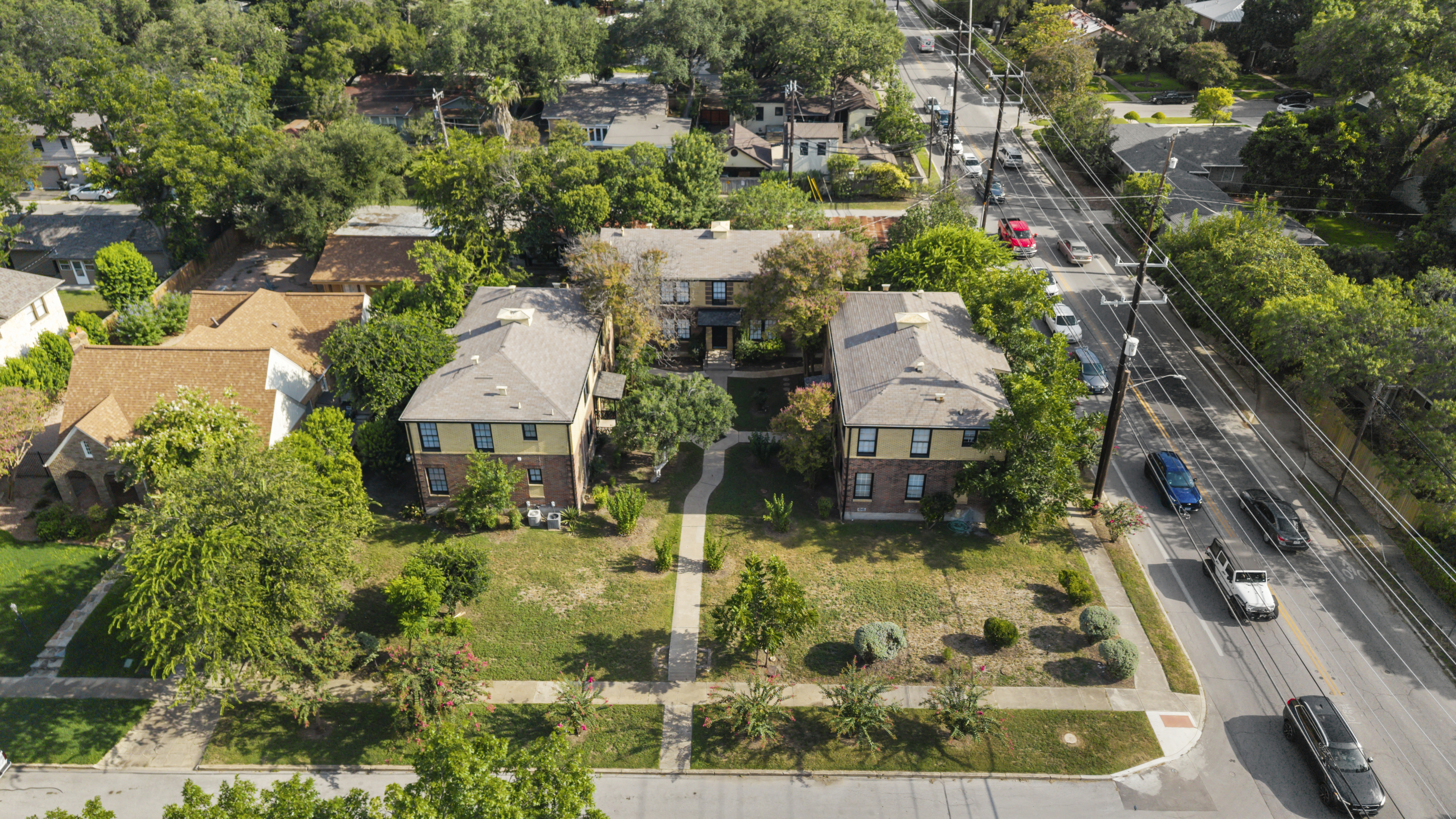  Exceptional 12-Unit Multifamily Investment Opportunity in Historic Monte Vista - 物件實景