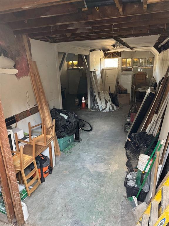 Los Angeles, California, 90063, United States, 4 Bedrooms Bedrooms, ,Residential,For Sale,1978961