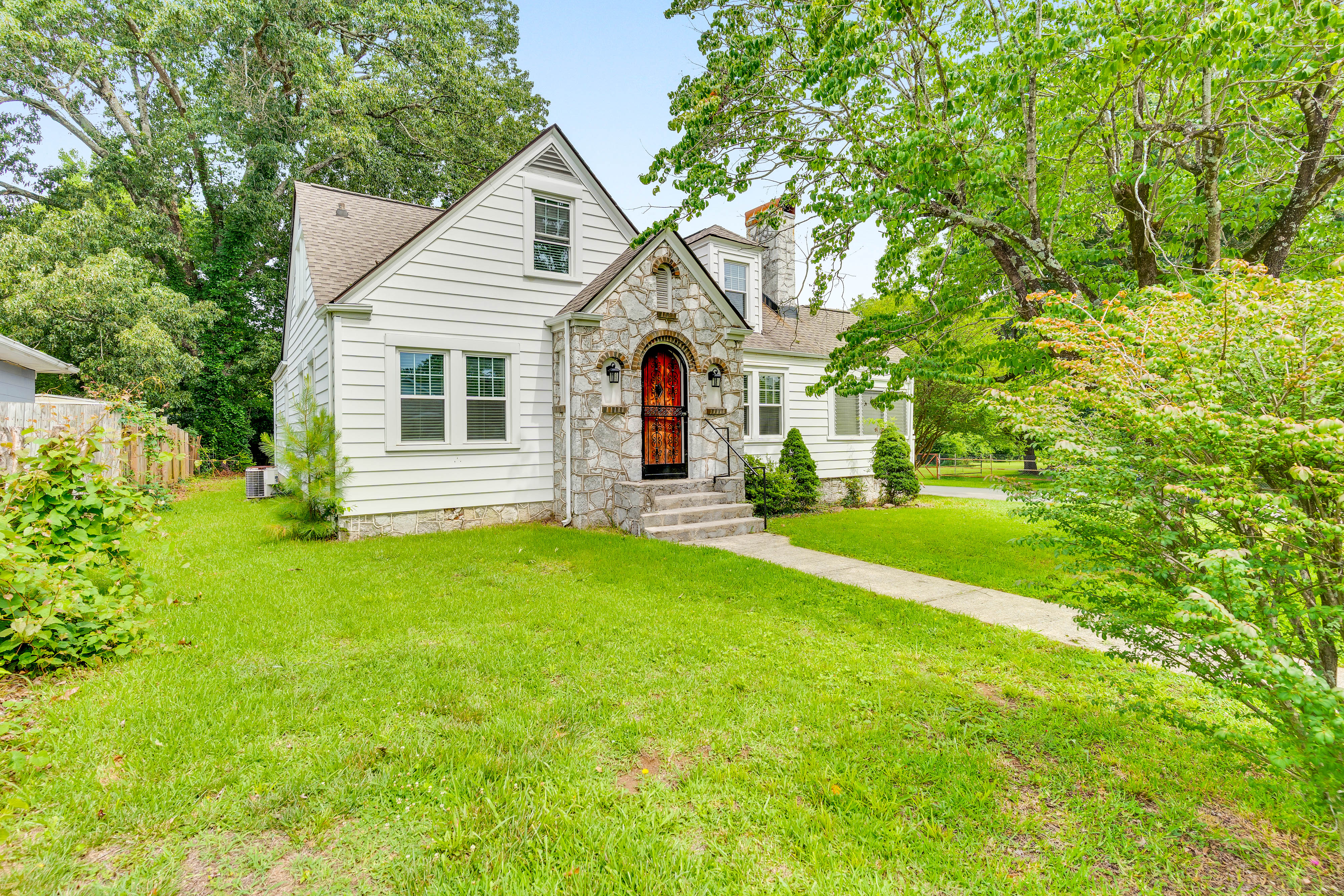 Melrose Dr, Chattanooga, TN 37421