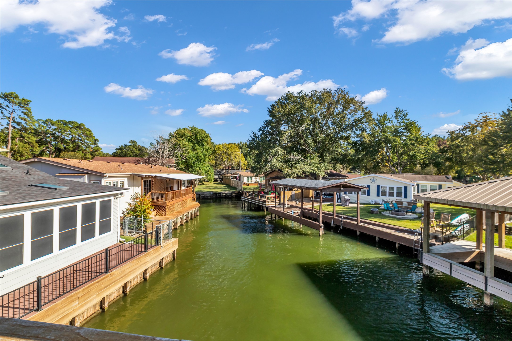 Willis, Texas, 77318, United States, 3 Bedrooms Bedrooms, ,2 BathroomsBathrooms,Residential,For Sale,1994579