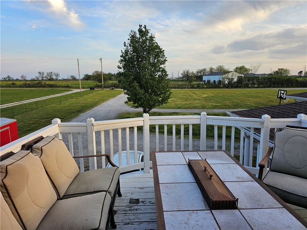 Gentry, Arkansas, 72734, United States, 5 Bedrooms Bedrooms, ,3 BathroomsBathrooms,Residential,For Sale,1778462