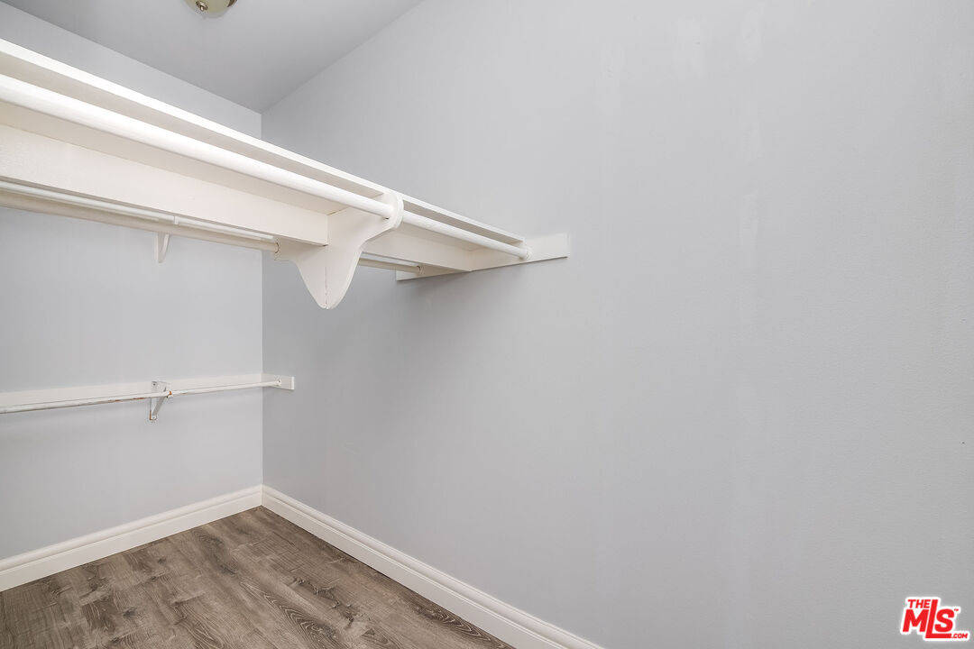 Los Angeles, California, 90024, United States, 2 Bedrooms Bedrooms, ,2 BathroomsBathrooms,Residential,For Sale,1908250
