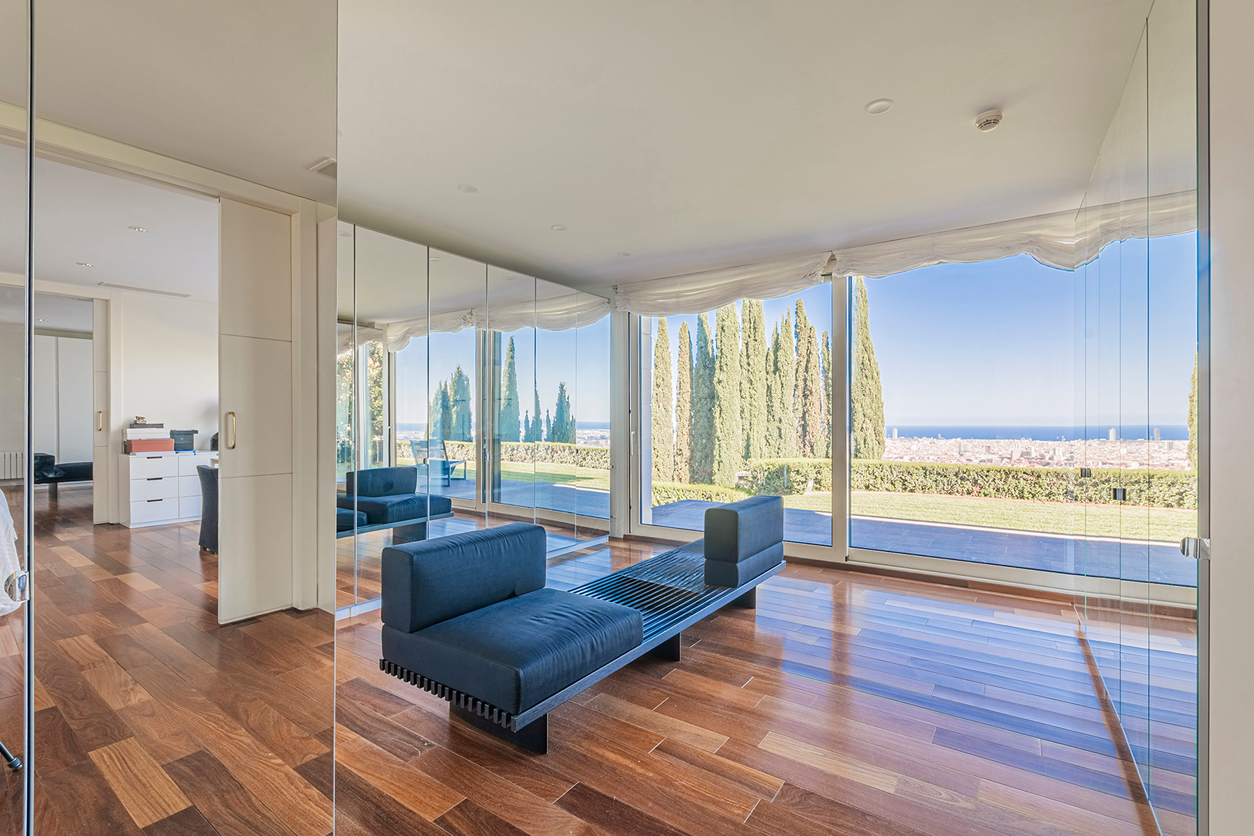  Exclusive luxury villa with spectacular panoramic views of Barcelona - 物件實景