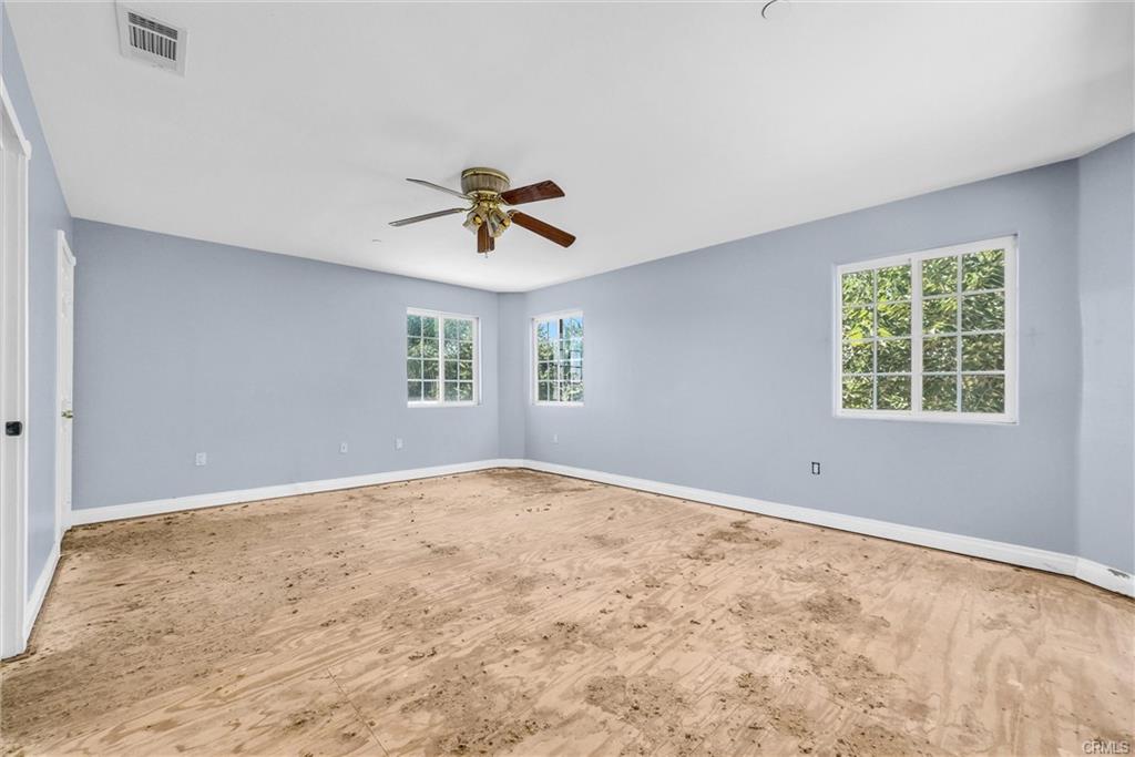 Fontana, California, 92335, United States, 4 Bedrooms Bedrooms, ,3 BathroomsBathrooms,Residential,For Sale,1981339