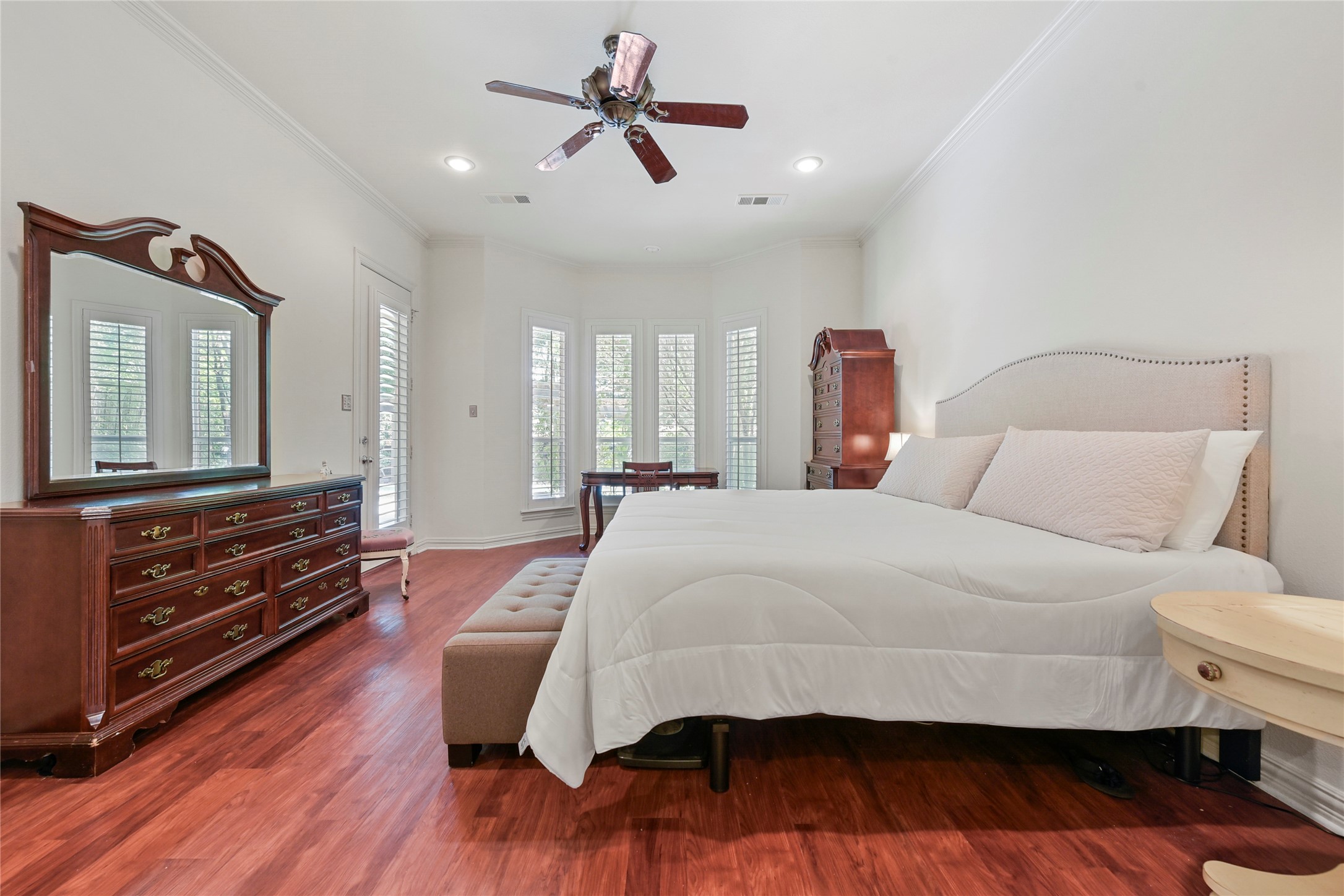 Heath, Texas, 75032, United States, 4 Bedrooms Bedrooms, ,3 BathroomsBathrooms,Residential,For Sale,1829391