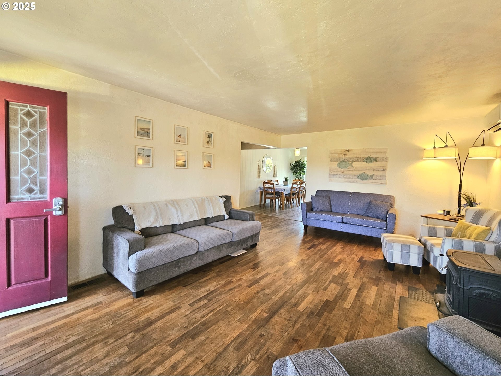 Brookings, Oregon, 97415, United States, 3 Bedrooms Bedrooms, ,3 BathroomsBathrooms,Residential,For Sale,1974179