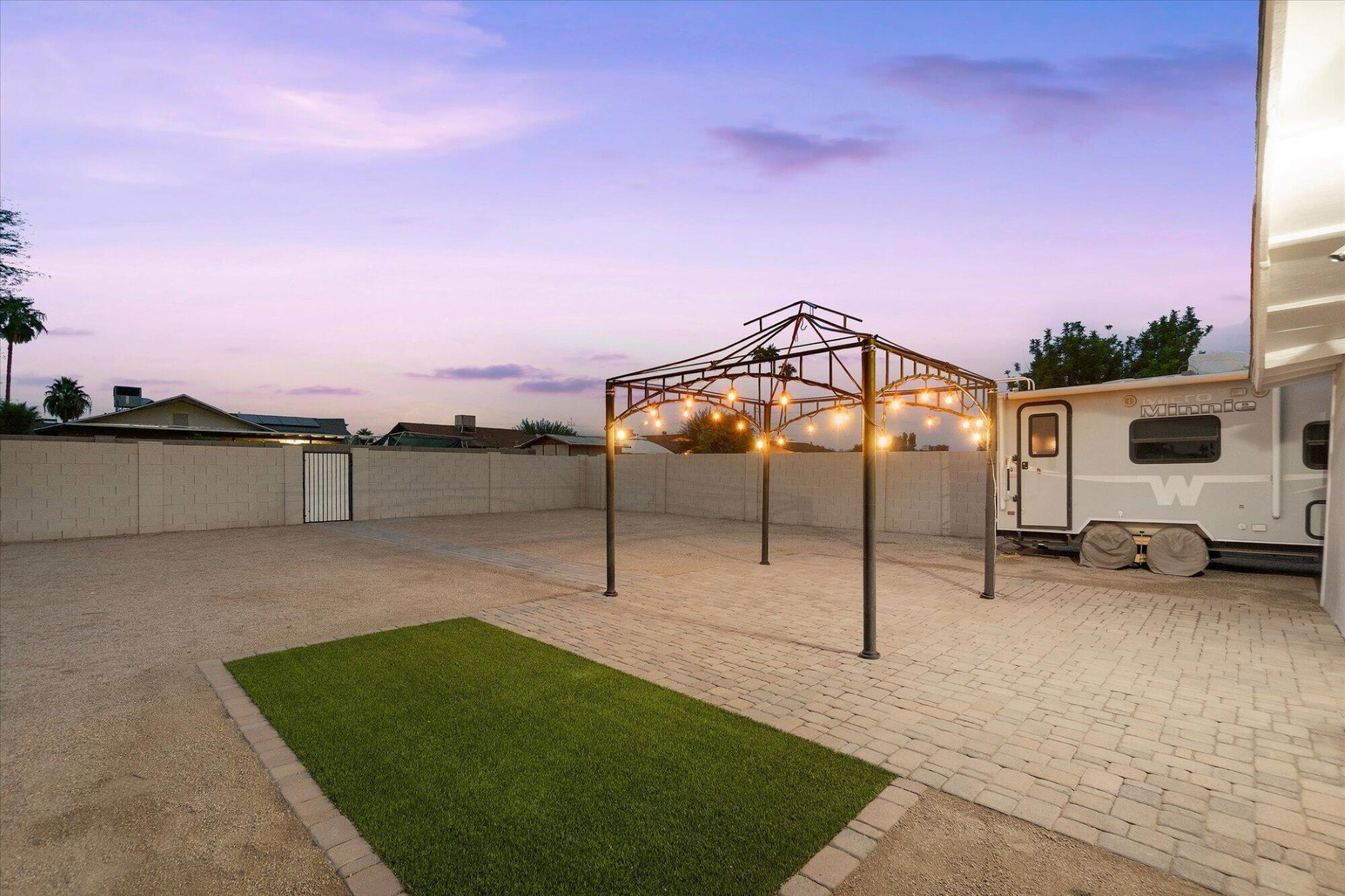  424 W Santa Cruz Drive¦Tempe, AZ - 物件實景