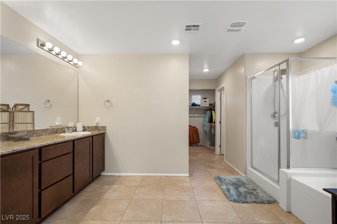 North Las Vegas, Nevada, 89031, United States, 5 Bedrooms Bedrooms, ,2 BathroomsBathrooms,Residential,For Sale,1983767