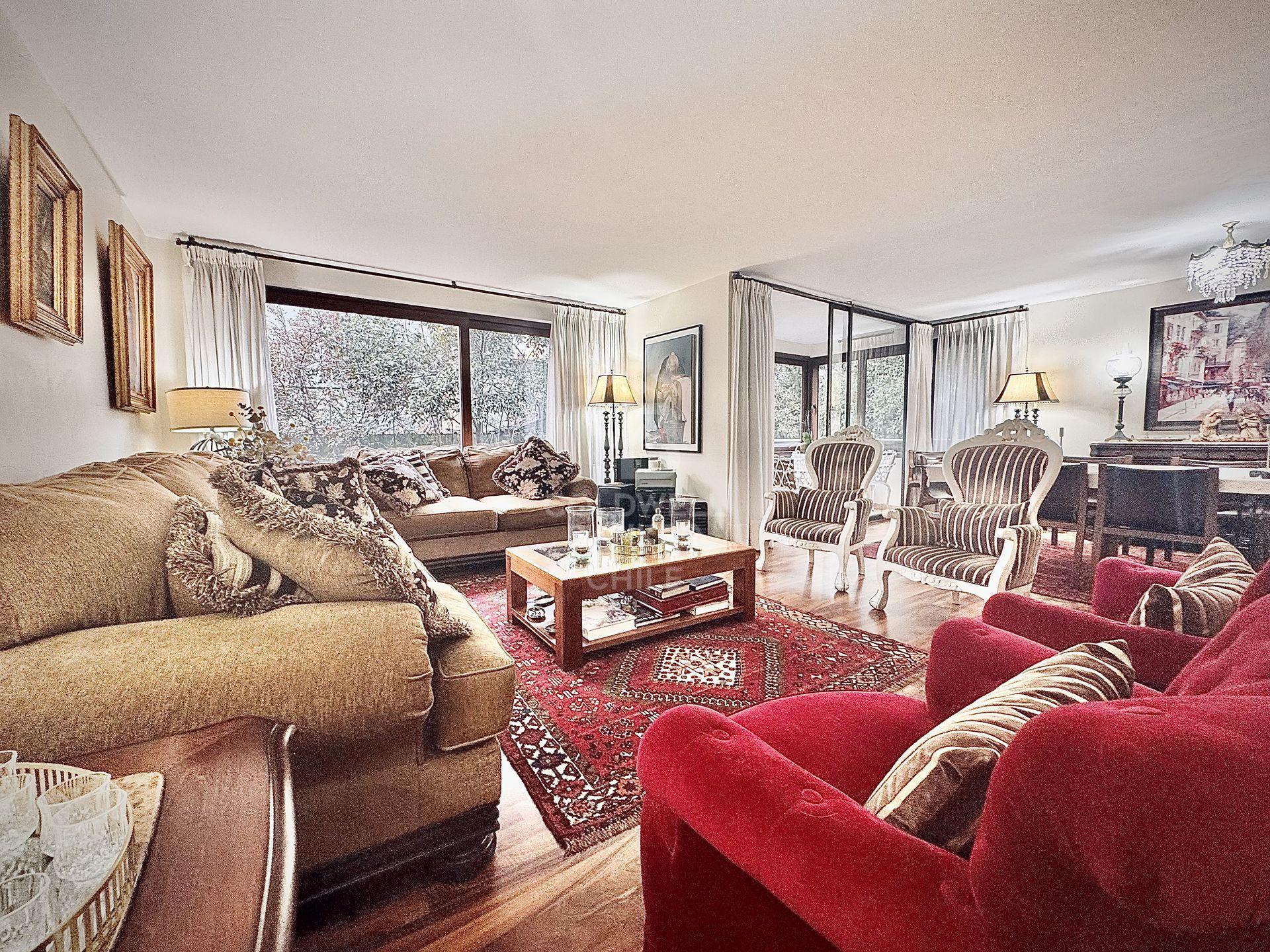 Las Condes, Chile, 3 Bedrooms Bedrooms, ,3 BathroomsBathrooms,Residential,For Sale,1828448