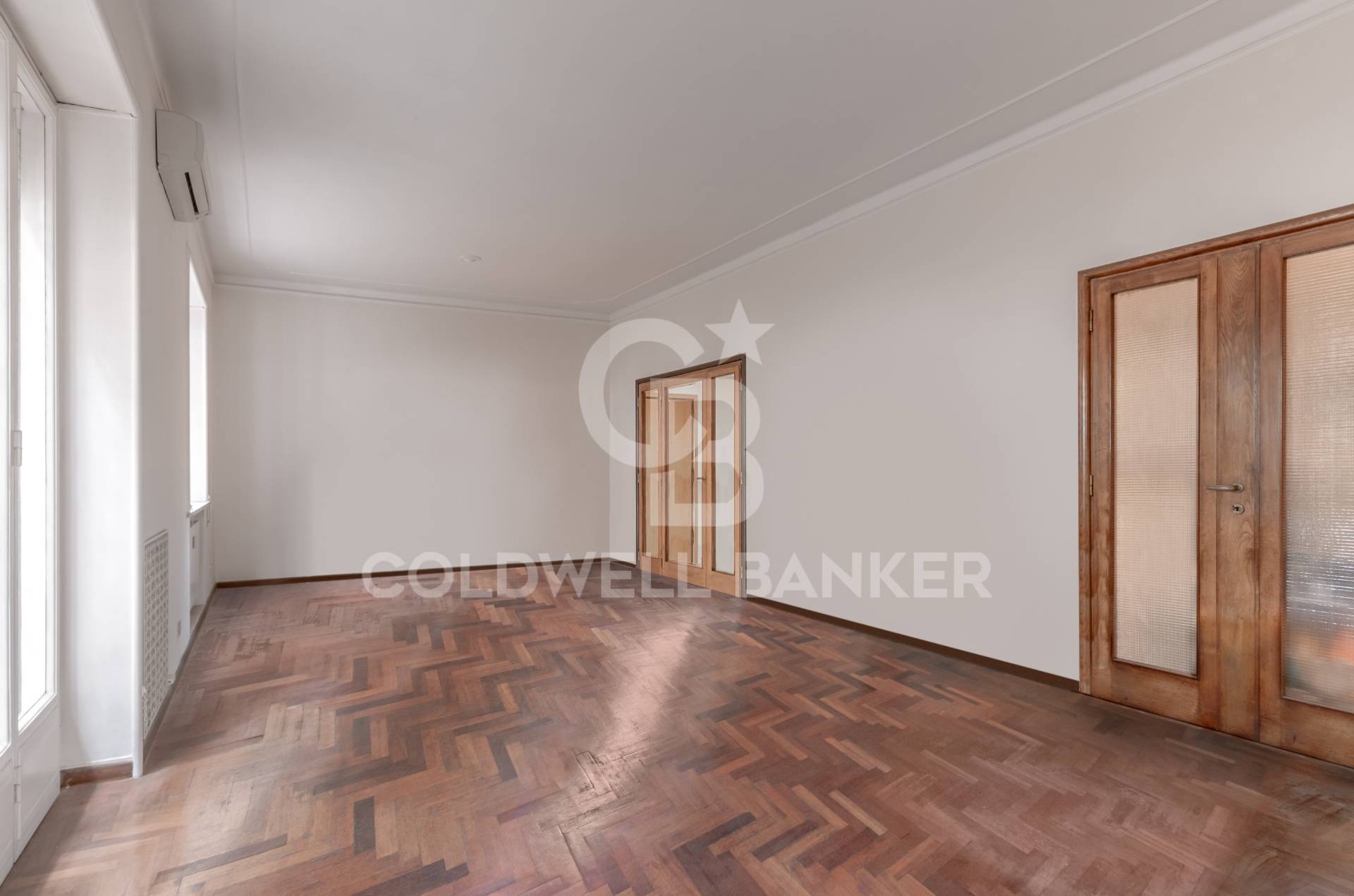 Roma, Roma, 00100, IT, 2 Bedrooms Bedrooms, ,2 BathroomsBathrooms,Residential,For Sale,1883307