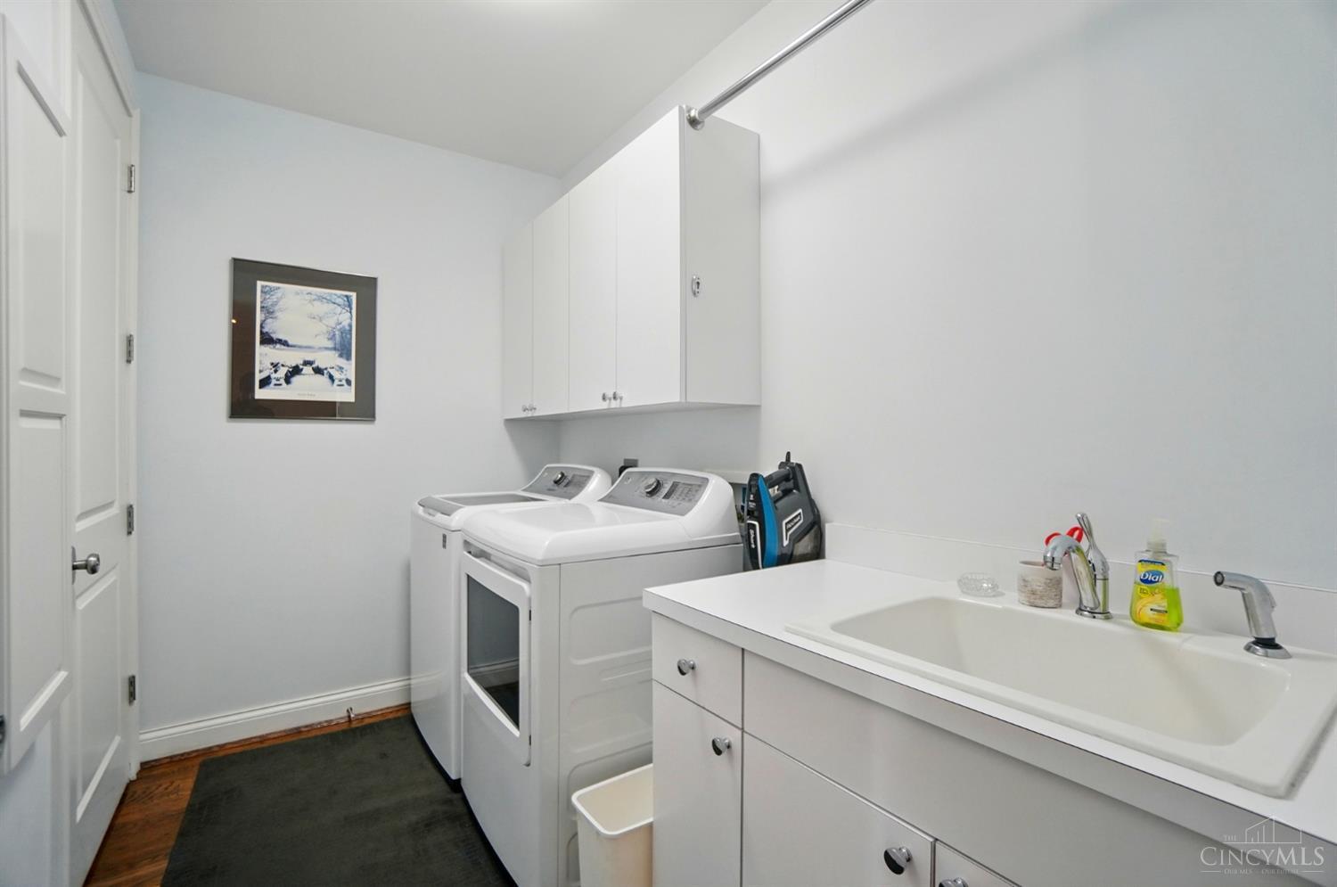Cincinnati, Ohio, 45202, United States, 3 Bedrooms Bedrooms, ,4 BathroomsBathrooms,Residential,For Sale,1850372