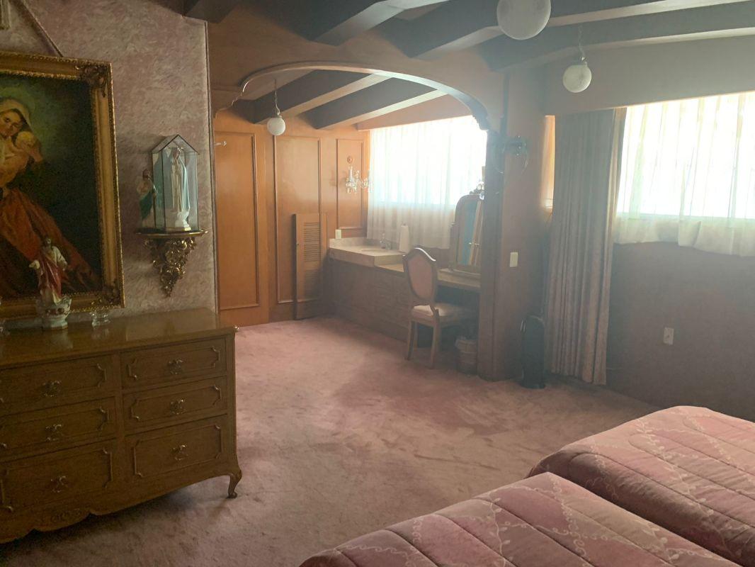 SAN MIGUEL REGLA, Atizapán de Zaragoza, Estado de México, 52959, Mexico, 4 Bedrooms Bedrooms, ,4 BathroomsBathrooms,Residential,For Sale,SAN MIGUEL REGLA,1624110