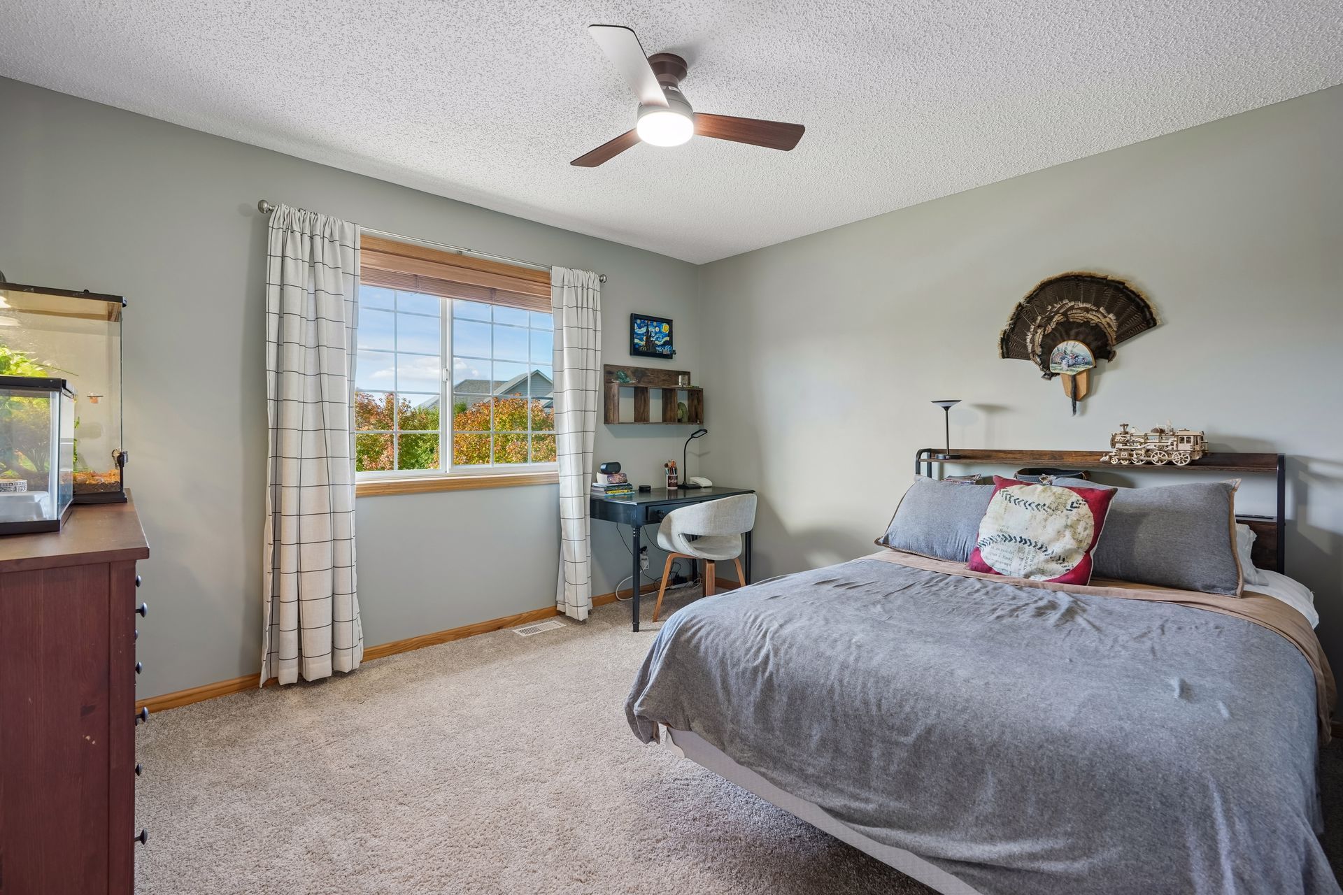  Beautifully Refreshed Home With Expansion Potential in Minnetrista - 物件實景