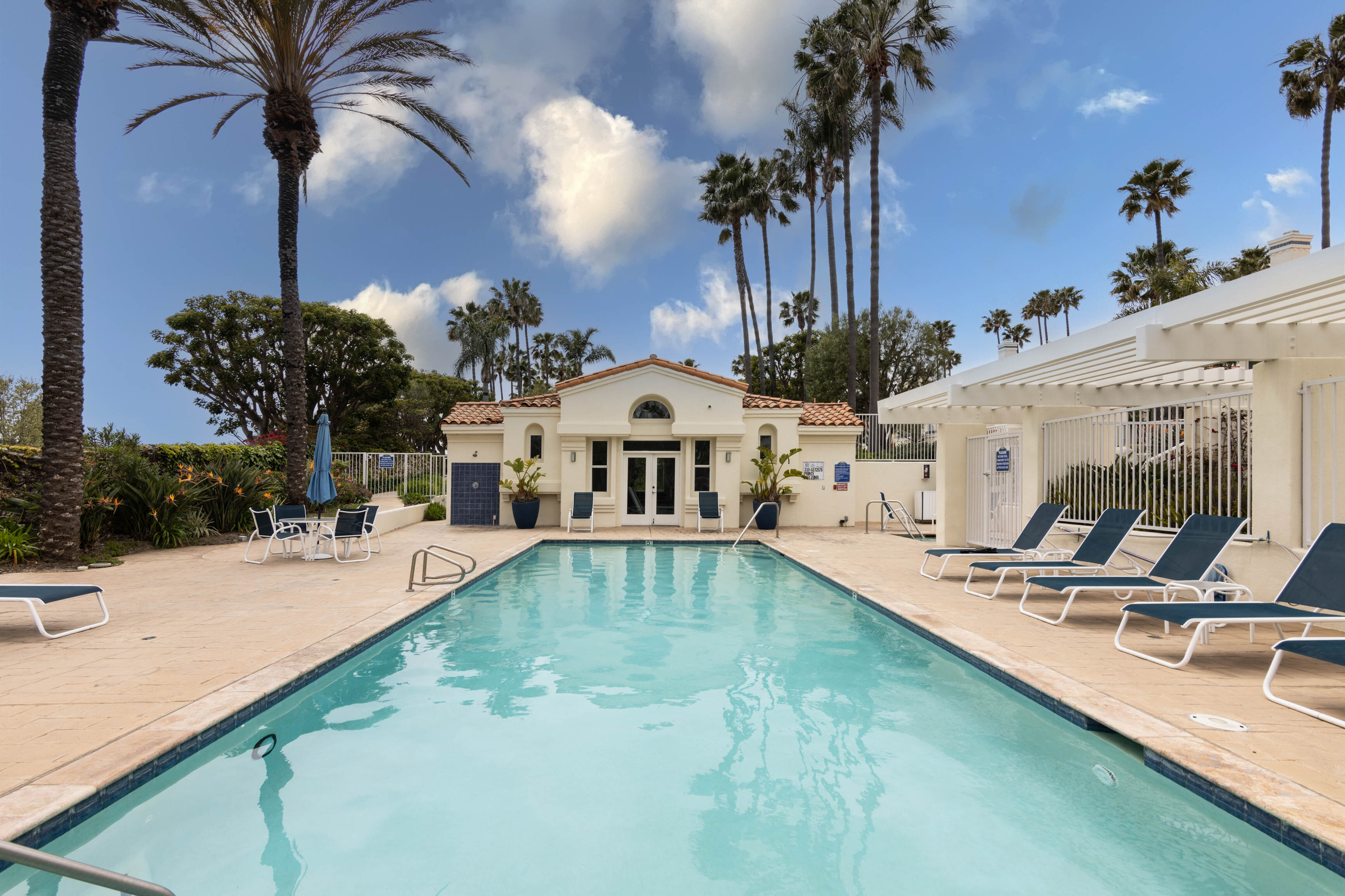  6483 Zuma View Pl - 物件實景