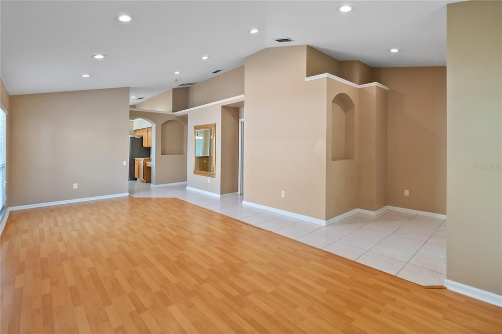 Orlando, Florida, 32819, United States, 4 Bedrooms Bedrooms, ,2 BathroomsBathrooms,Residential,For Sale,1911338