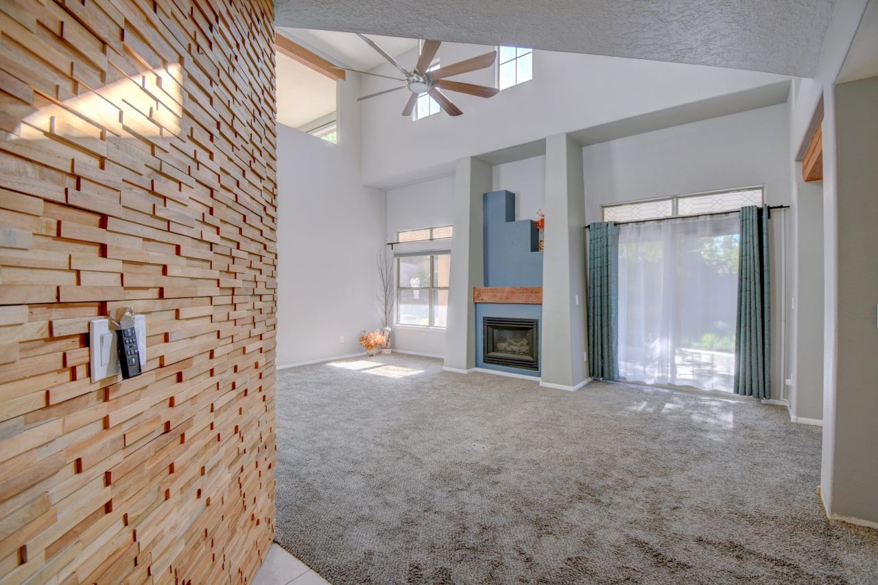 Albuquerque, New Mexico, 87114, United States, 4 Bedrooms Bedrooms, ,4 BathroomsBathrooms,Residential,For Sale,1941091