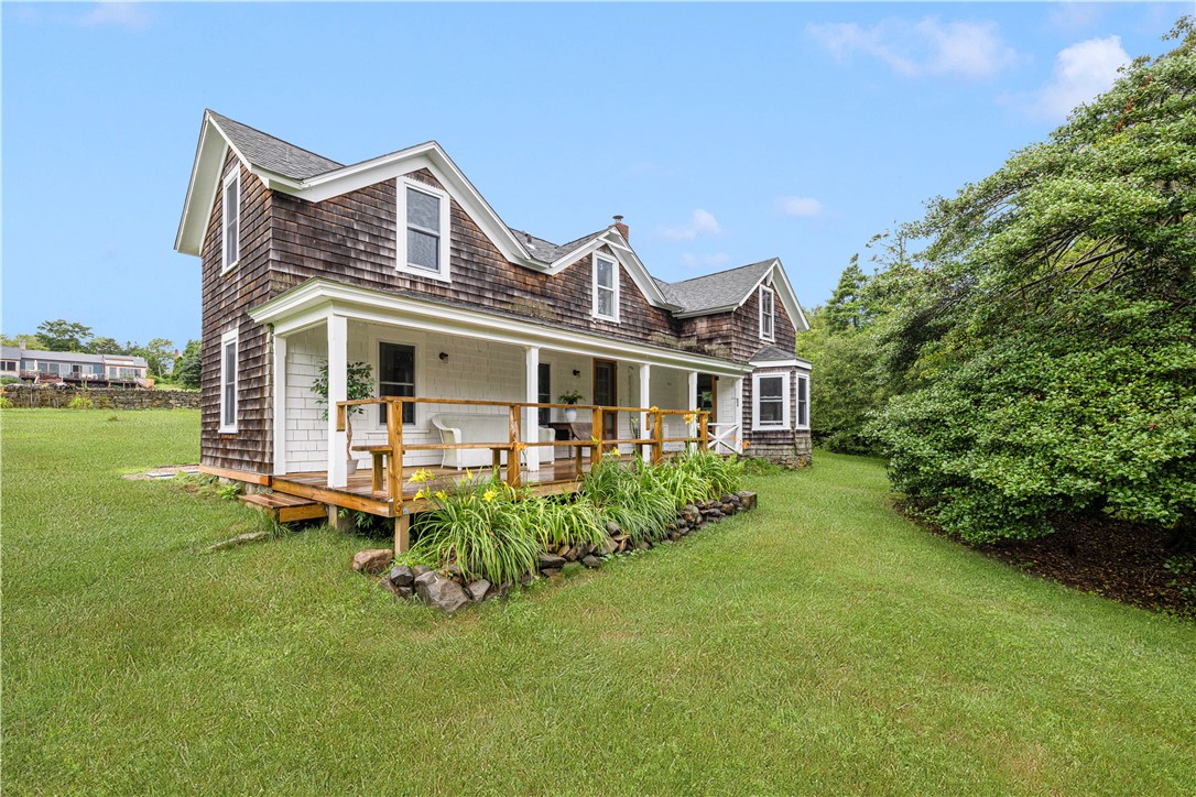 North Kingstown, Rhode Island, 02874, United States, 3 Bedrooms Bedrooms, ,2 BathroomsBathrooms,Residential,For Sale,1895355
