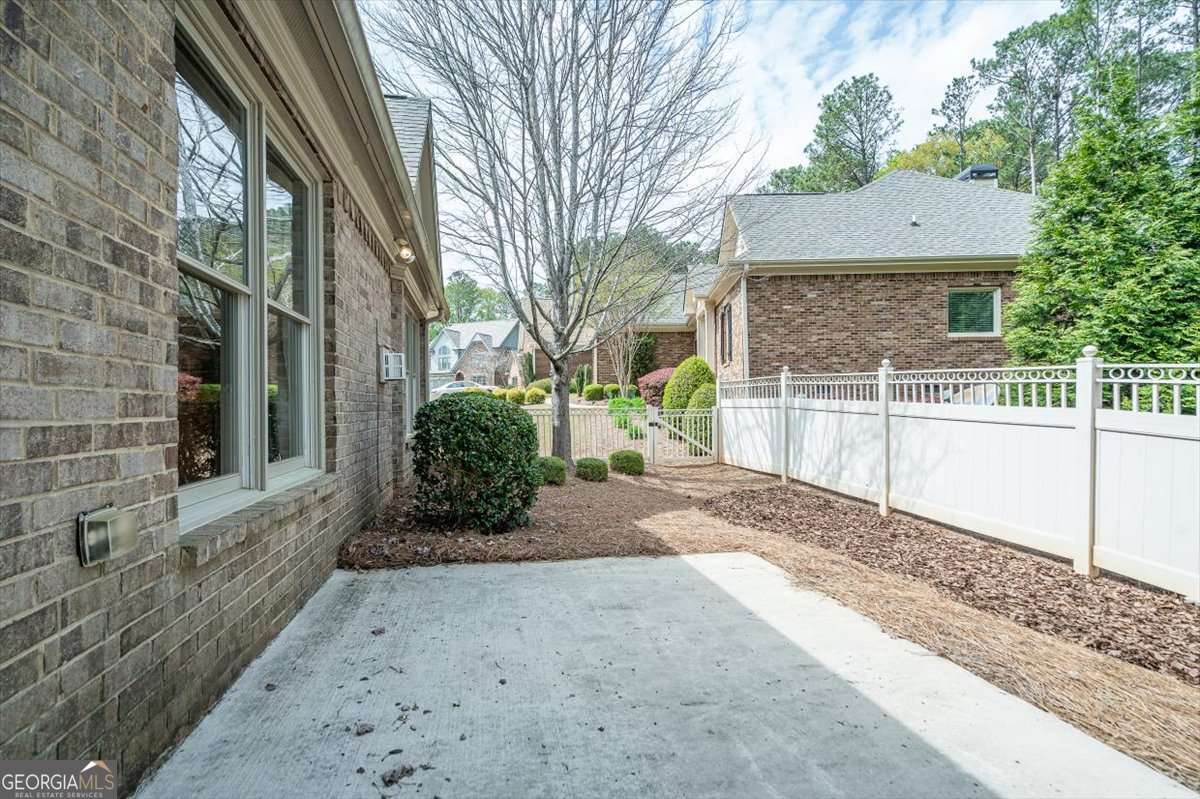 Watkinsville, Georgia, 30677, United States, 3 Bedrooms Bedrooms, ,4 BathroomsBathrooms,Residential,For Sale,1770459