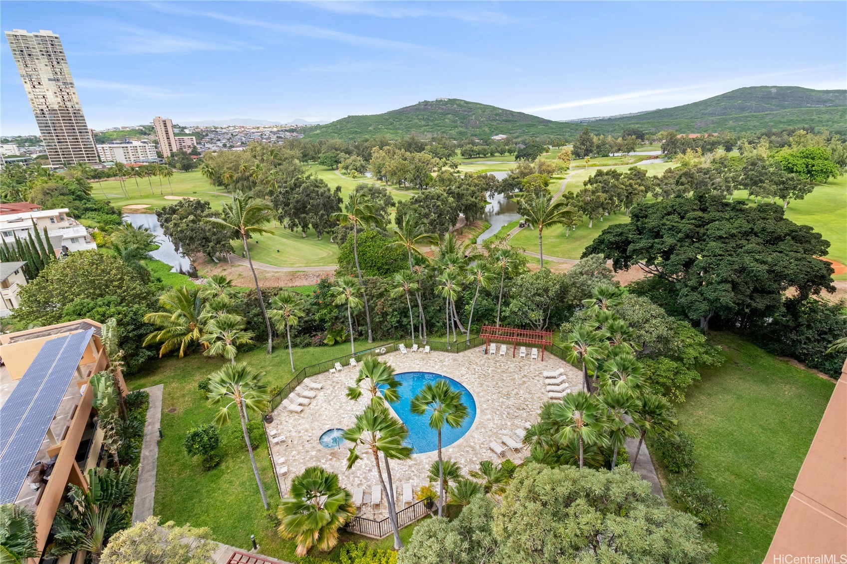 Honolulu, Hawaii, 96818, United States, 2 Bedrooms Bedrooms, ,2 BathroomsBathrooms,Residential,For Sale,1714219