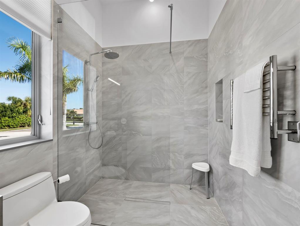 Sarasota, Florida, 34236, United States, 3 Bedrooms Bedrooms, ,5 BathroomsBathrooms,Residential,For Sale,2003430