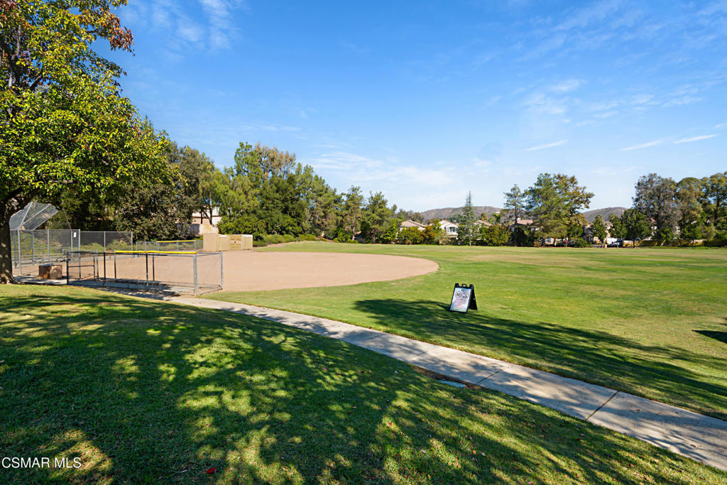 Westlake Village, California, 91362, United States, 2 Bedrooms Bedrooms, ,3 BathroomsBathrooms,Residential,For Sale,1987544