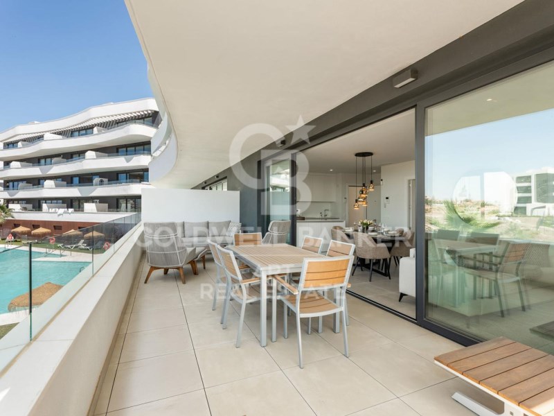 Fuengirola, Andalusia, ES, 2 Bedrooms Bedrooms, ,2 BathroomsBathrooms,Residential,For Sale,1885479