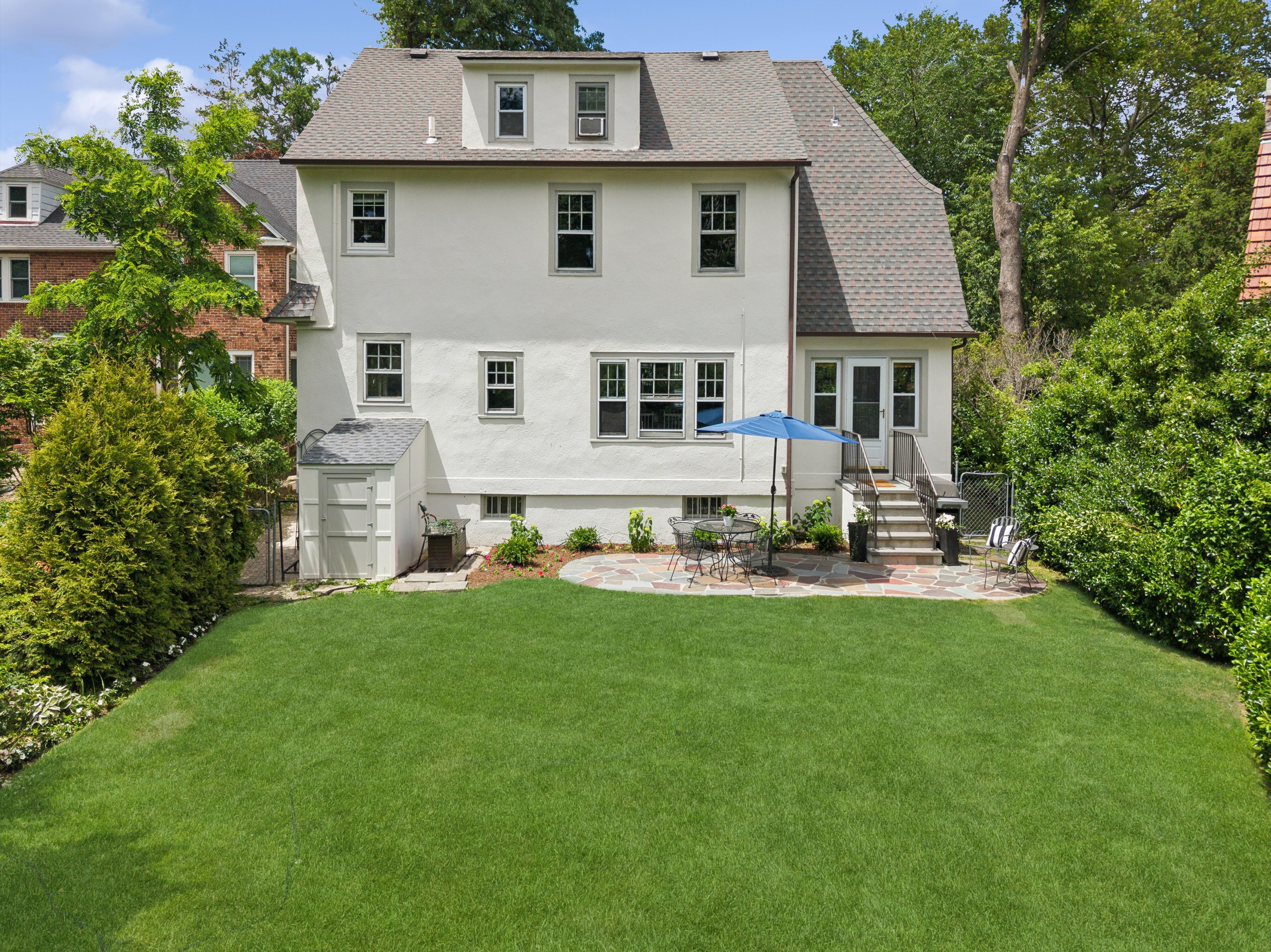  632 Colonial Avenue - 物件實景
