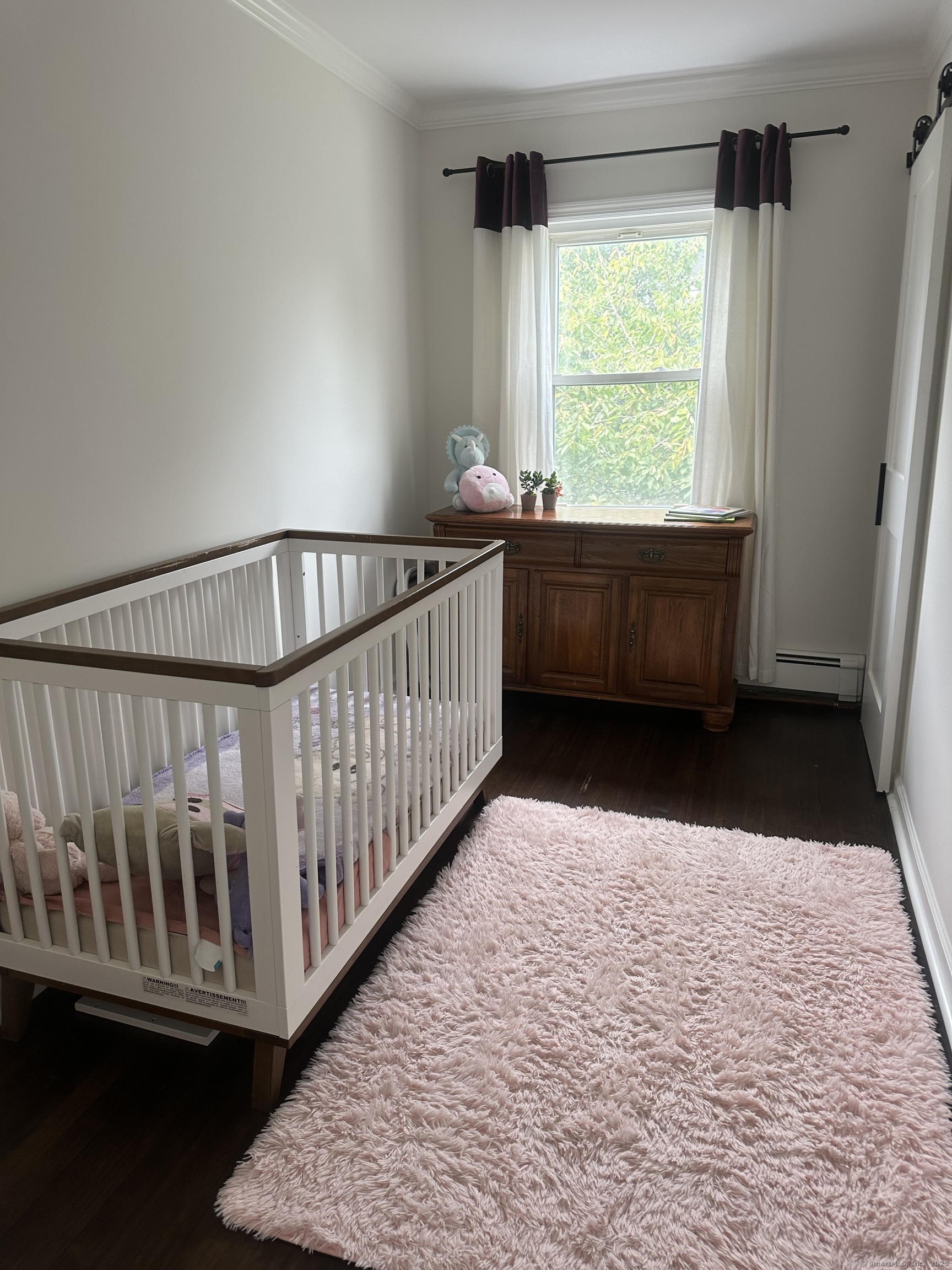 Stamford, Connecticut, 06902, United States, 3 Bedrooms Bedrooms, ,2 BathroomsBathrooms,Residential,For Sale,1837924