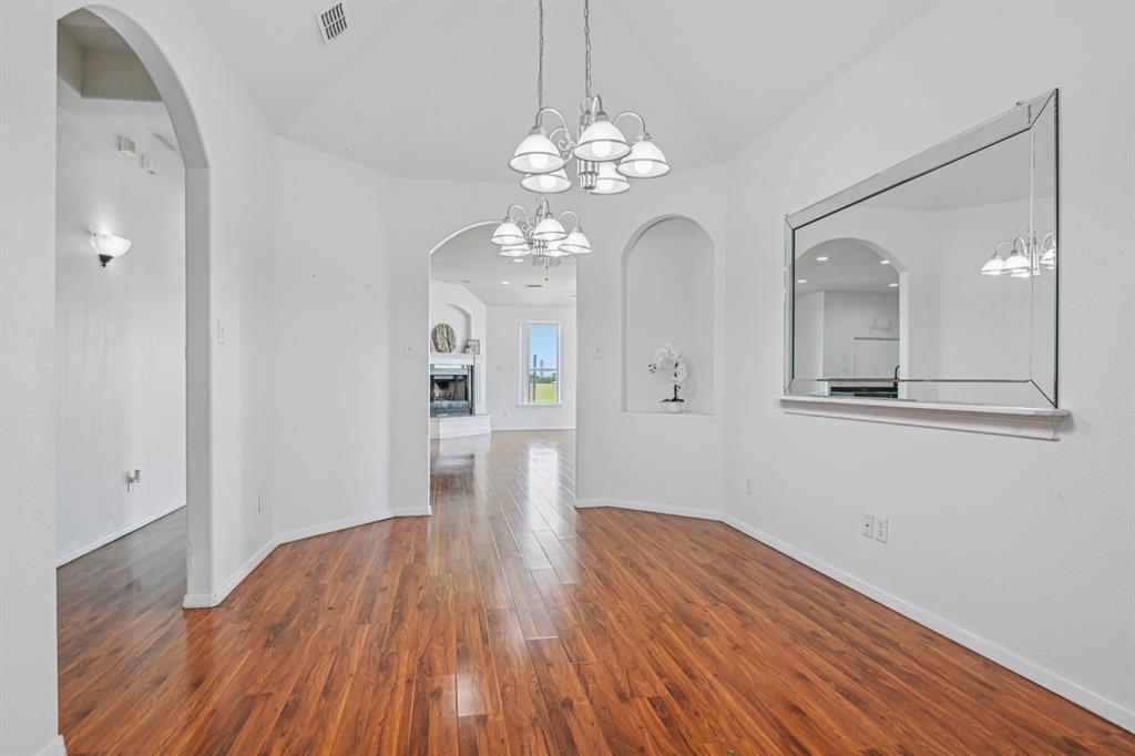 Itasca, Texas, 76055, United States, 6 Bedrooms Bedrooms, ,4 BathroomsBathrooms,Residential,For Sale,1916768