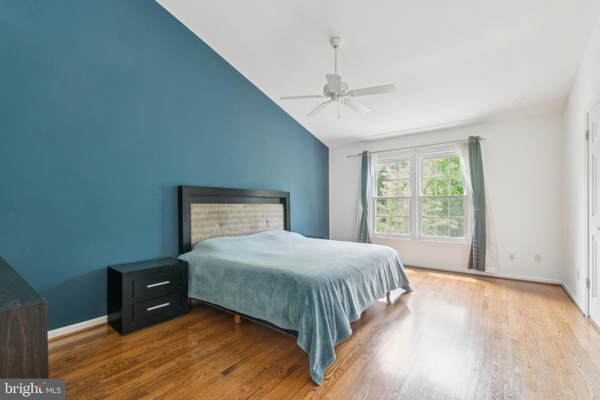 North Potomac, Maryland, 20878, United States, 3 Bedrooms Bedrooms, ,4 BathroomsBathrooms,Residential,For Sale,1923950