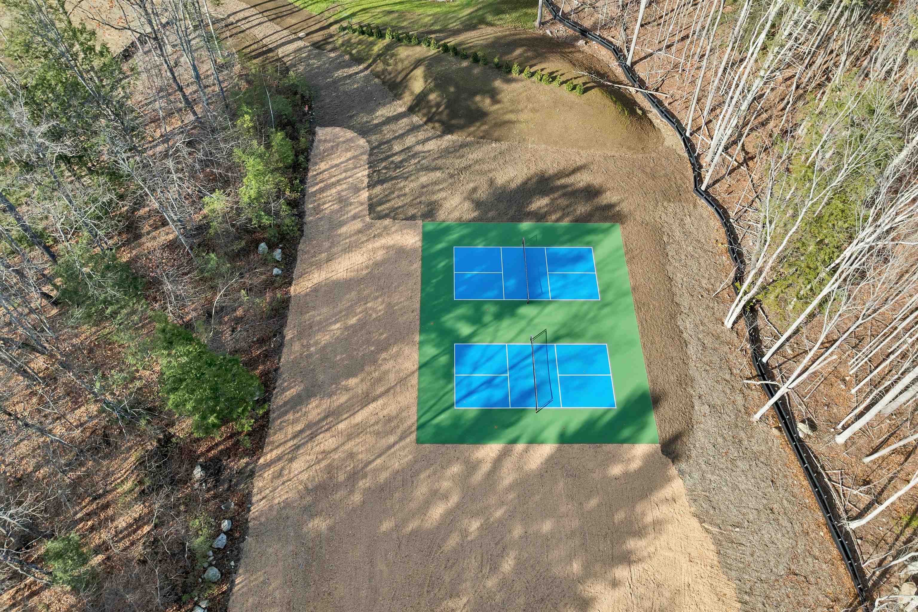 Laconia, New Hampshire, 03246, United States, 3 Bedrooms Bedrooms, ,3 BathroomsBathrooms,Residential,For Sale,1999795