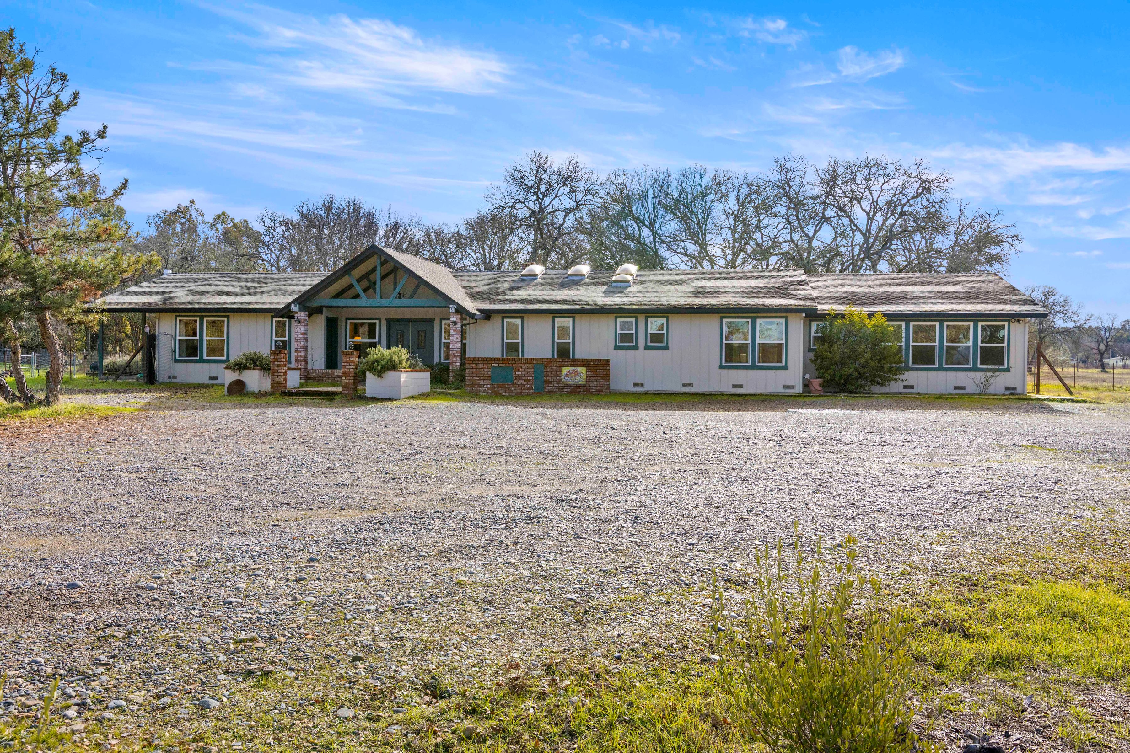  4962 Gaddy Lane - 物件實景