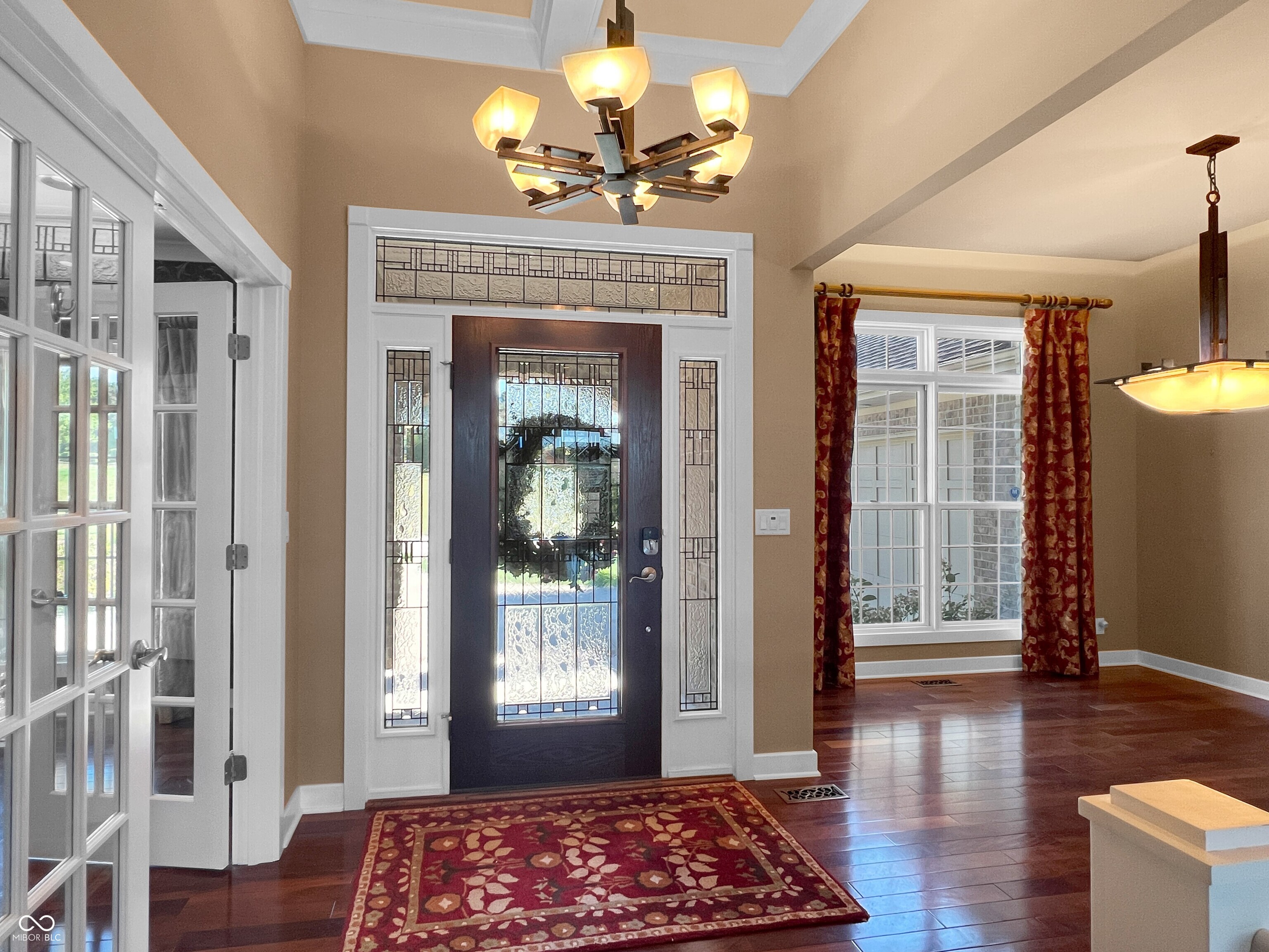 Columbus, Indiana, 47201, United States, 3 Bedrooms Bedrooms, ,3 BathroomsBathrooms,Residential,For Sale,1977125