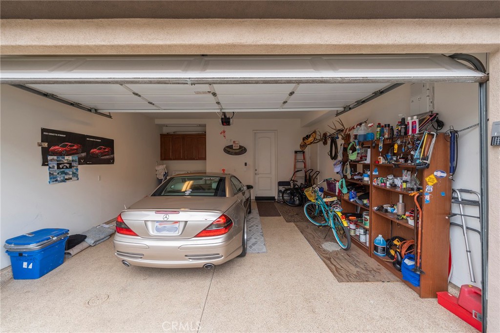 Huntington Beach, California, 92648, United States, 3 Bedrooms Bedrooms, ,4 BathroomsBathrooms,Residential,For Sale,1897780