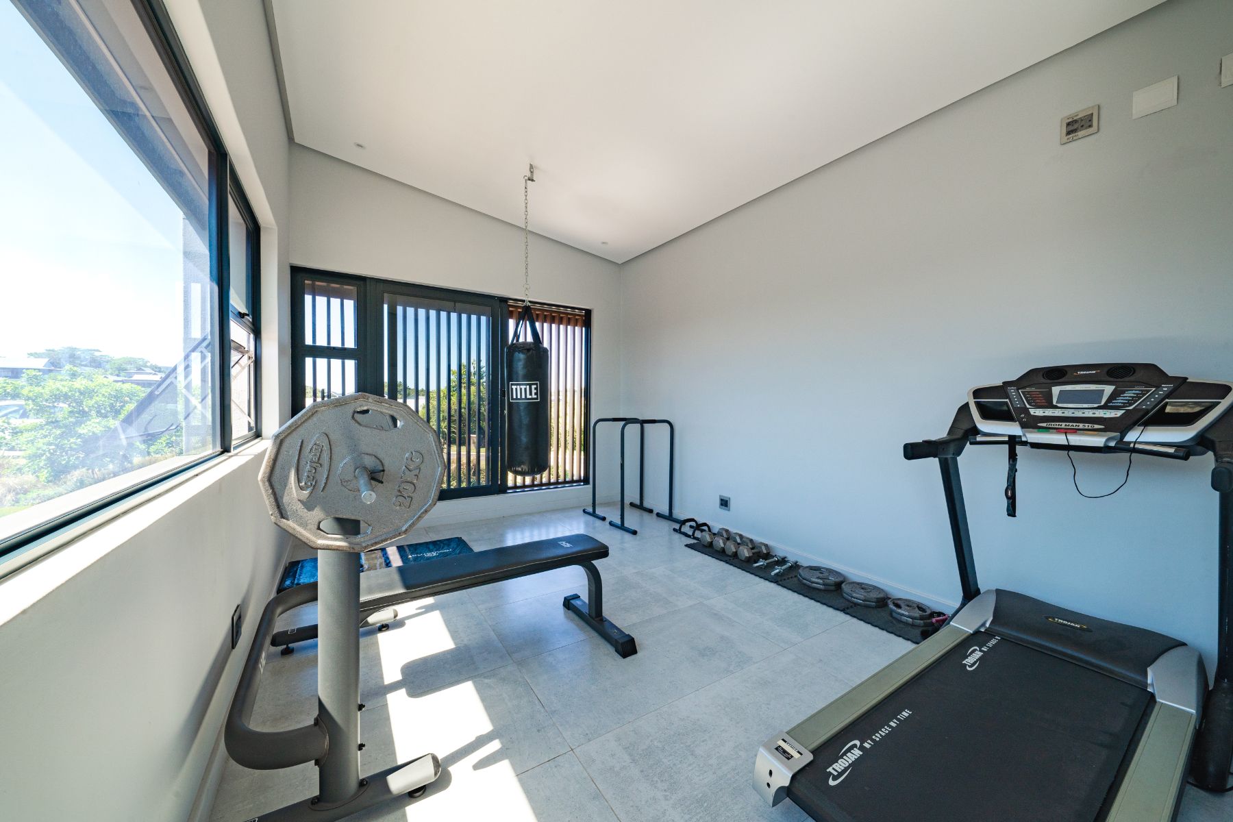  6 Bedroom Family Residence in Simbithi Eco Estate, Ballito - 物件實景
