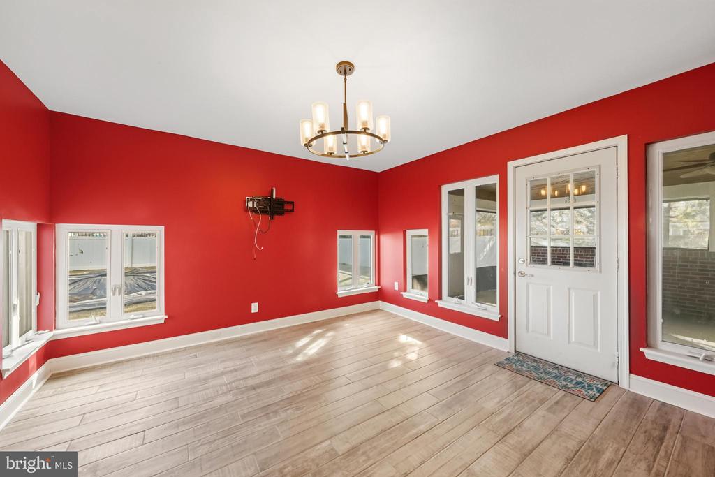 Cherry Hill, New Jersey, 08034, United States, 4 Bedrooms Bedrooms, ,4 BathroomsBathrooms,Residential,For Sale,1990479