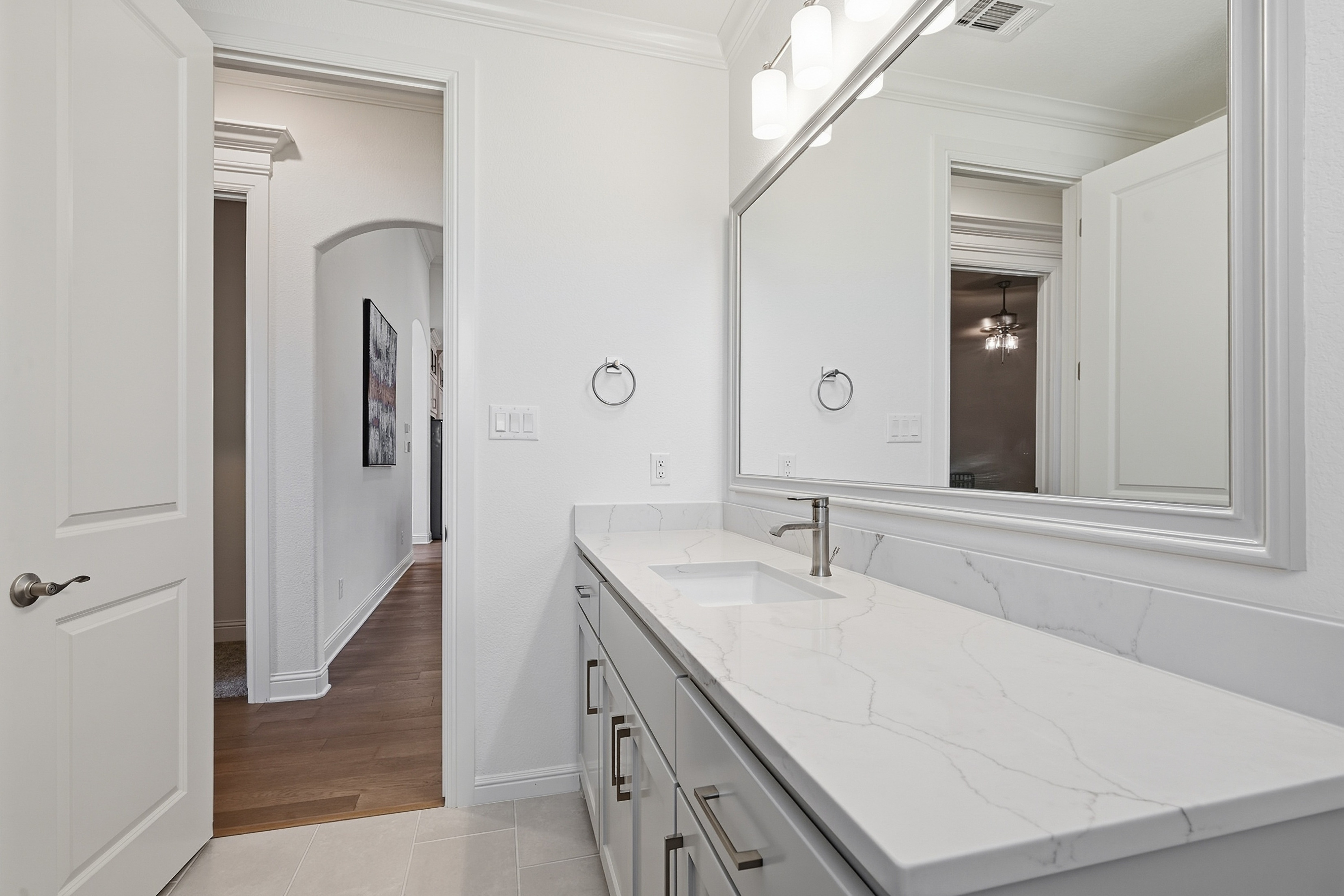  Light Filled Luxury in Panther Creek Estates - 物件實景