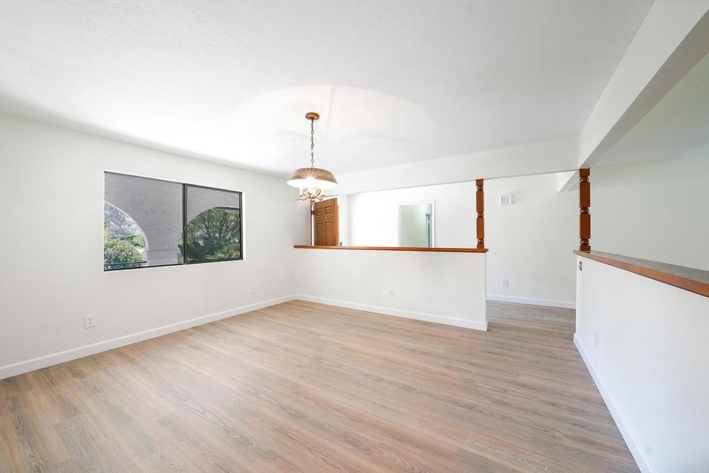 Ramona, California, 92065, United States, 5 Bedrooms Bedrooms, ,4 BathroomsBathrooms,Residential,For Sale,1766816