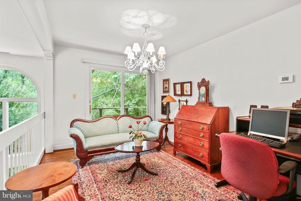 Fredericksburg, Virginia, 22401, United States, 4 Bedrooms Bedrooms, ,4 BathroomsBathrooms,Residential,For Sale,1917232