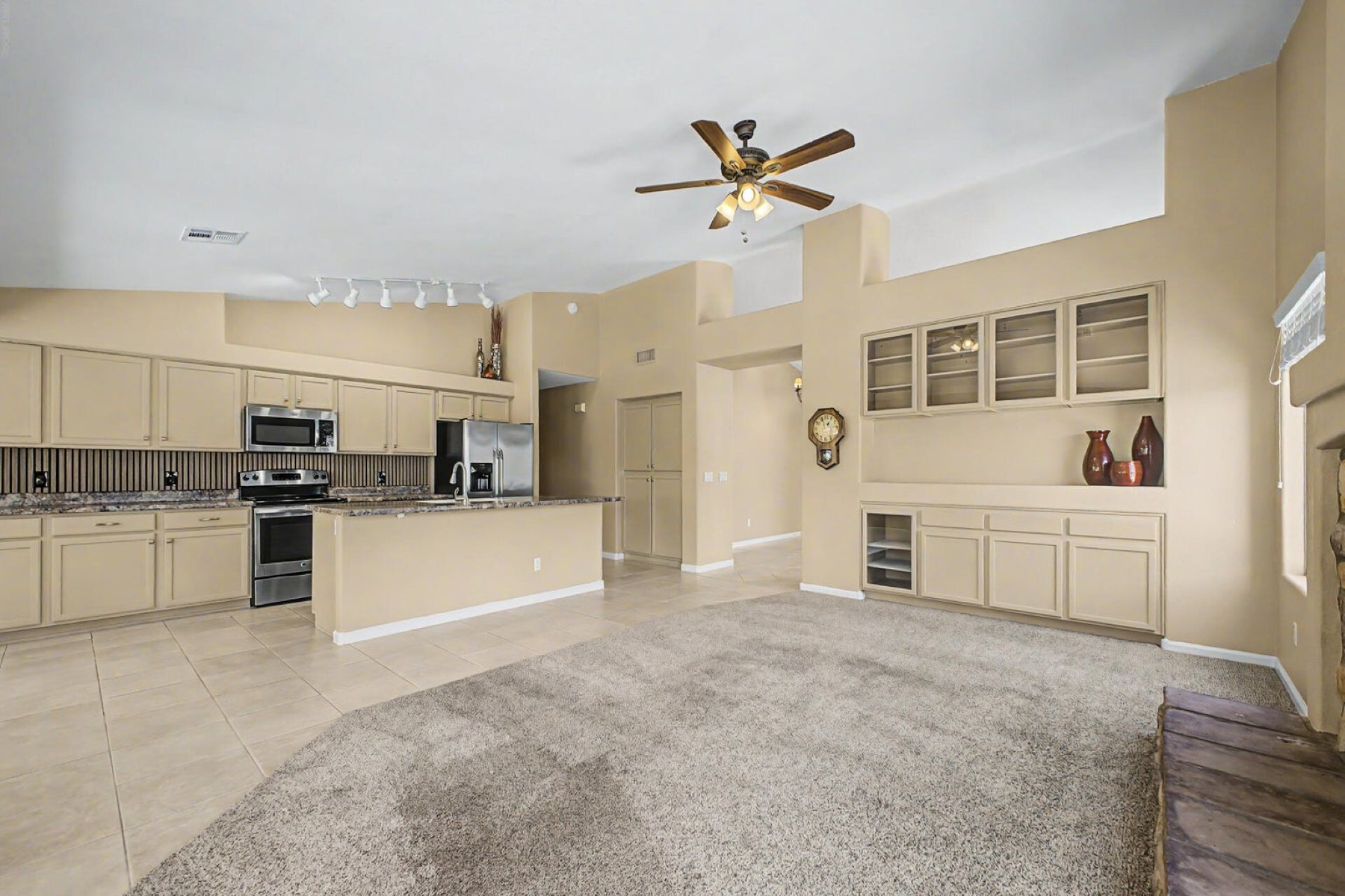  6929 W Monte Lindo ¦Glendale, AZ - 物件實景