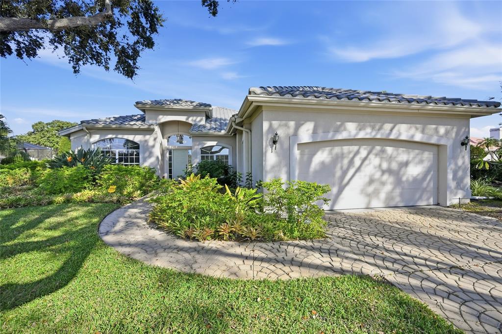 Sarasota, Florida, 34235, United States, 3 Bedrooms Bedrooms, ,2 BathroomsBathrooms,Residential,For Sale,1997253