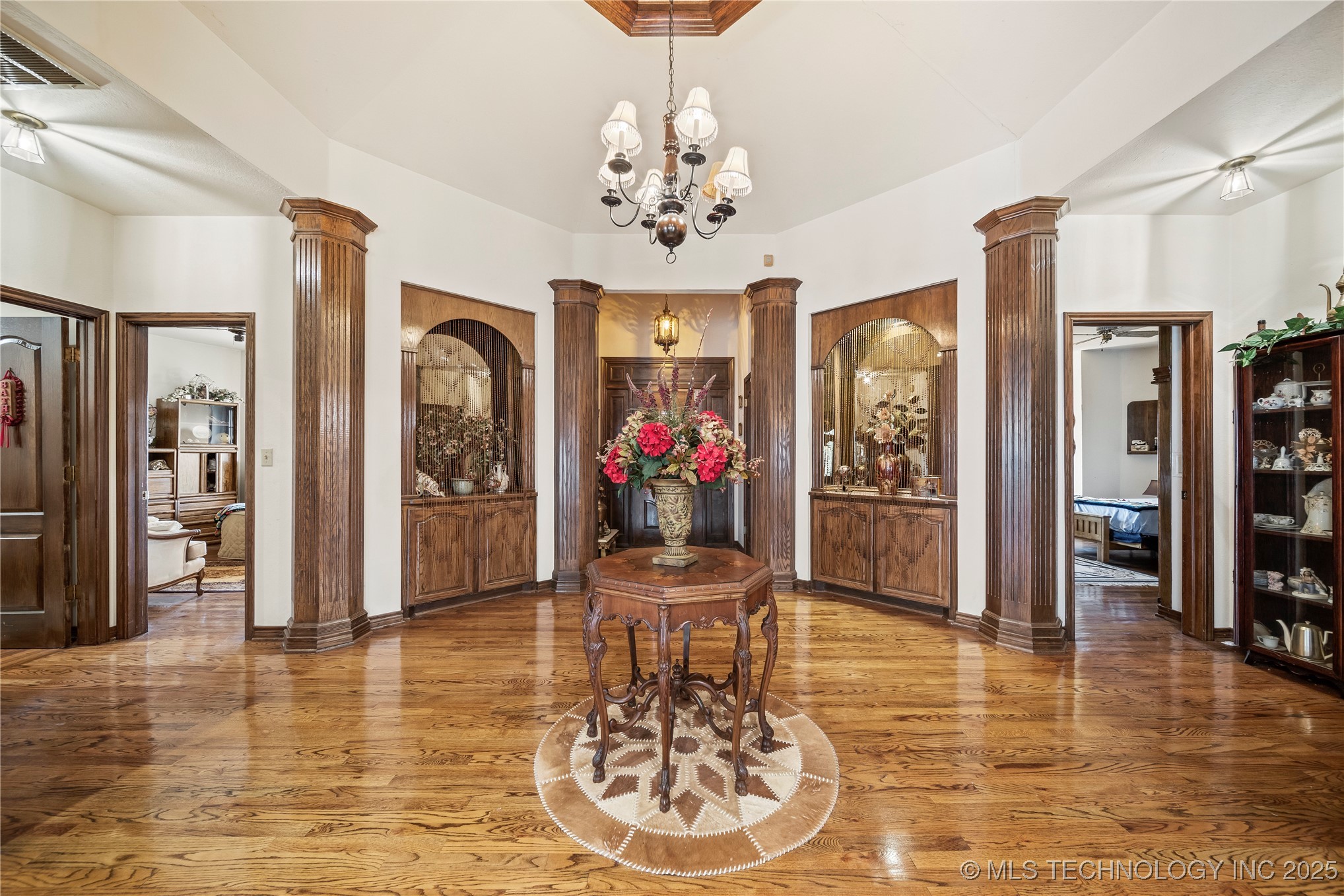 Broken Arrow, Oklahoma, 74014, United States, 3 Bedrooms Bedrooms, ,3 BathroomsBathrooms,Residential,For Sale,1846859