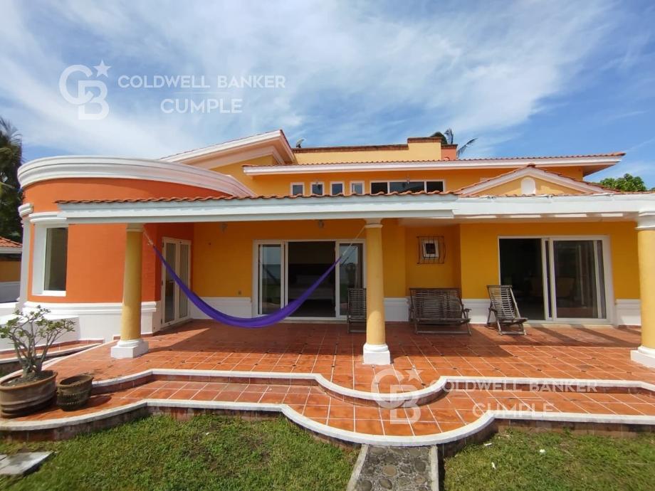 Alvarado, Veracruz de Ignacio de la Llave, 95263, Mexico, 5 Bedrooms Bedrooms, ,6 BathroomsBathrooms,Residential,For Sale,1991662