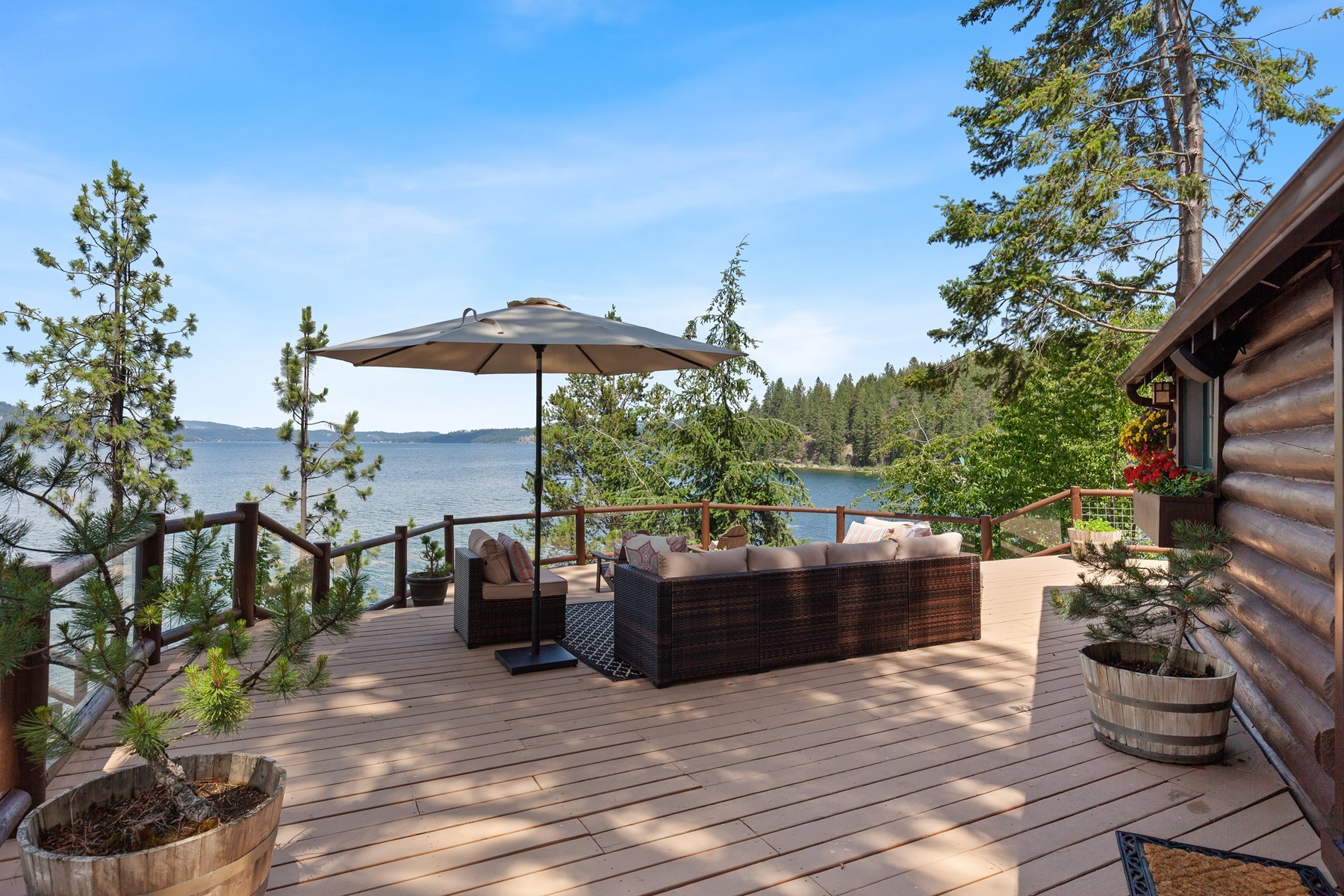  Captivating Upscale Log Lakefront Retreat - 物件實景