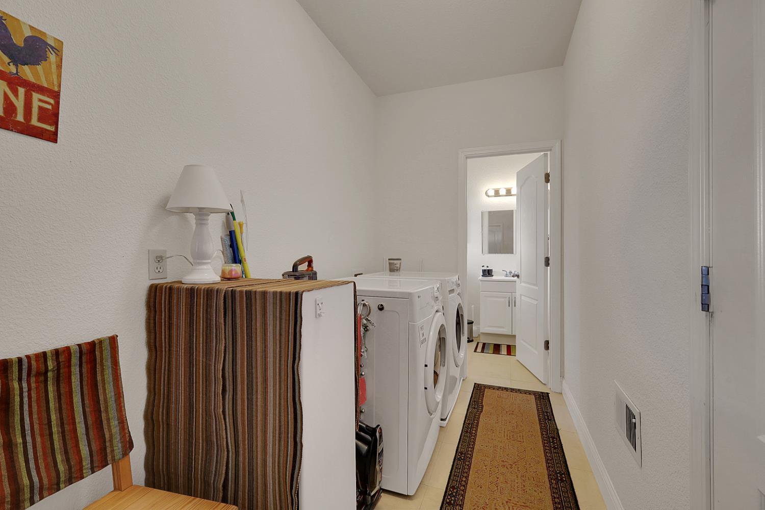 Browns Valley, California, 95918, United States, 5 Bedrooms Bedrooms, ,4 BathroomsBathrooms,Residential,For Sale,1980583